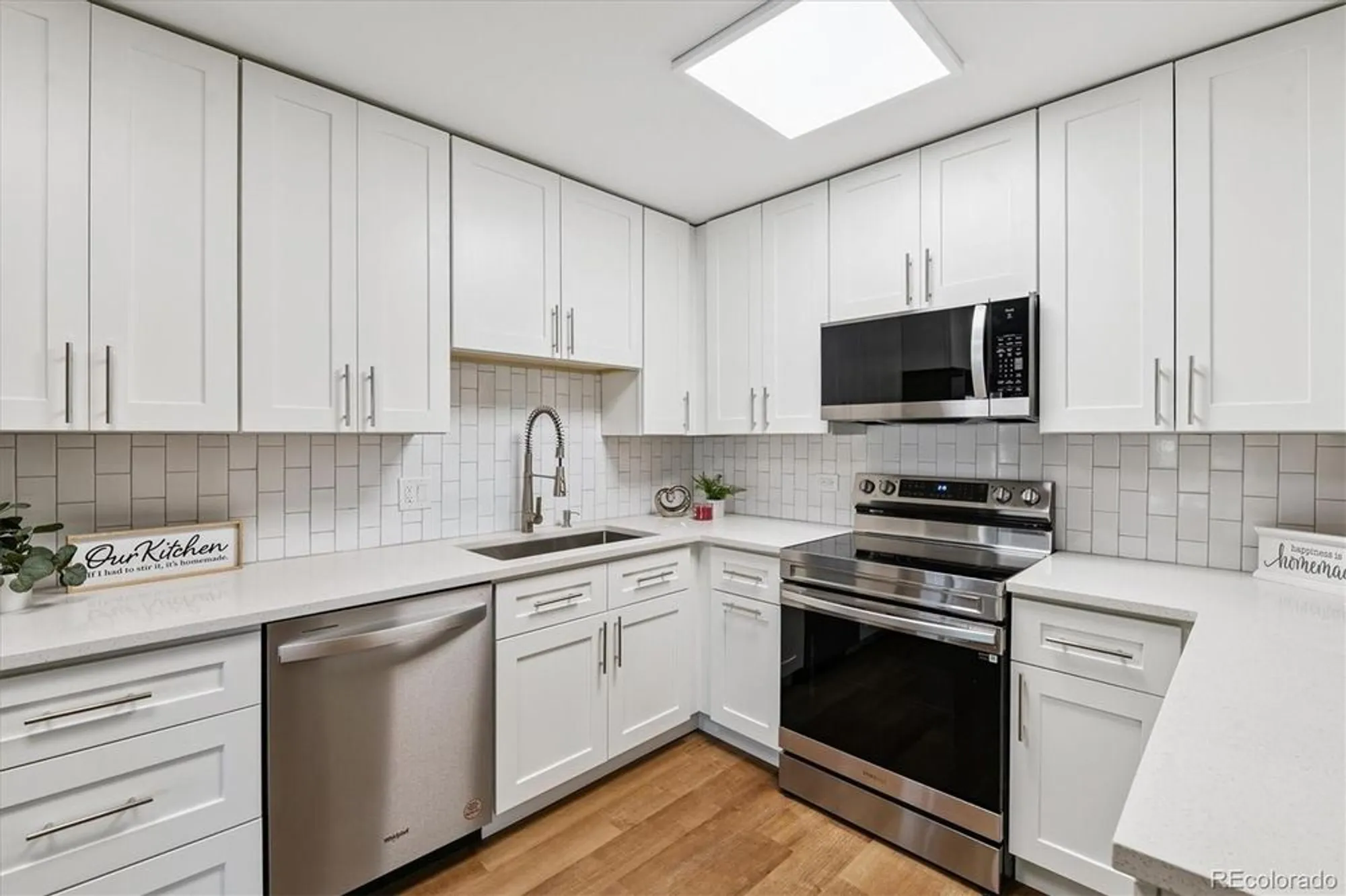 Property Slideshow image 8 of 49 | 580 s clinton st 10d, Denver, CO, 80247