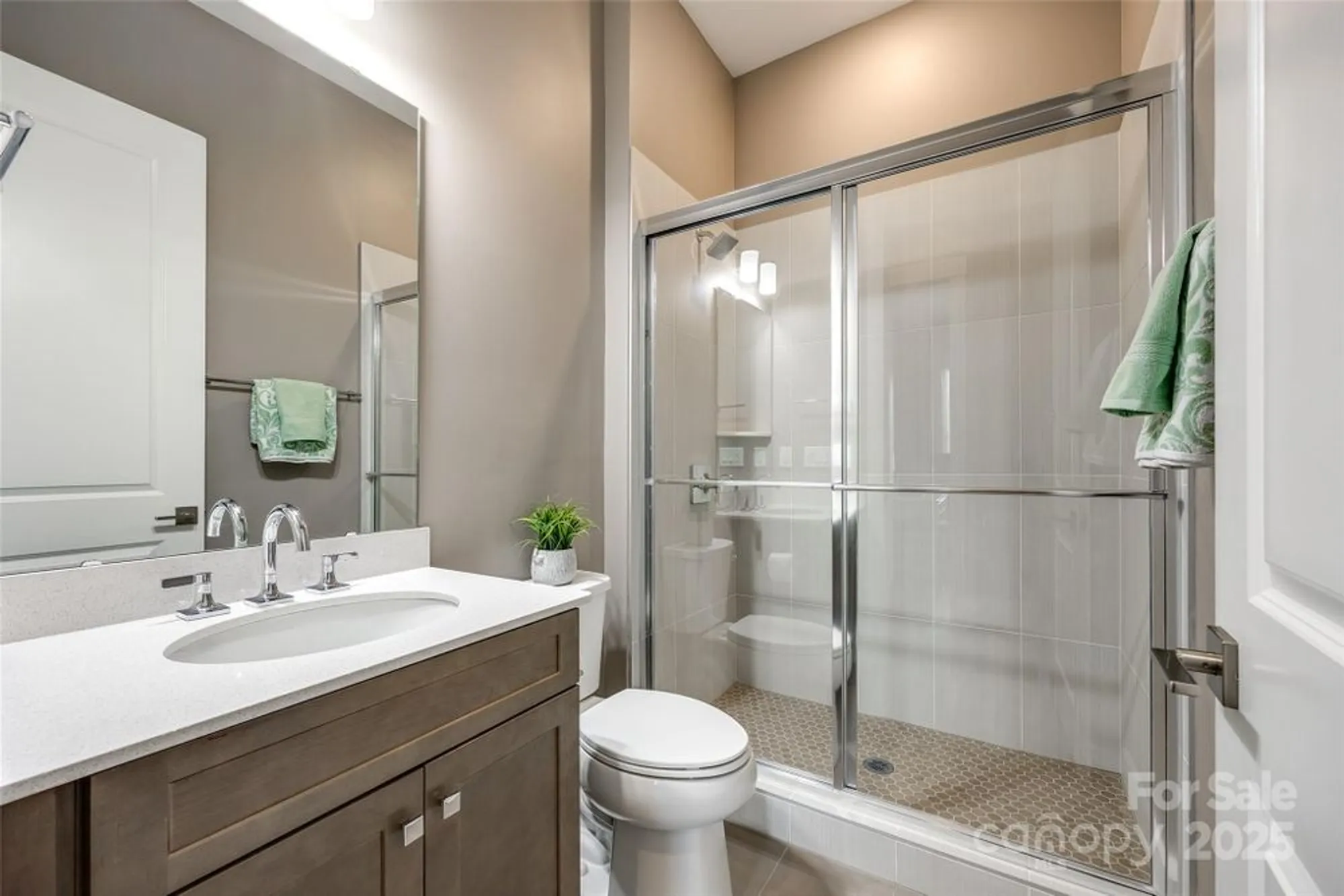 Property Slideshow image 24 of 41 | 2370 whitebark dr, Fort Mill, SC, 29707