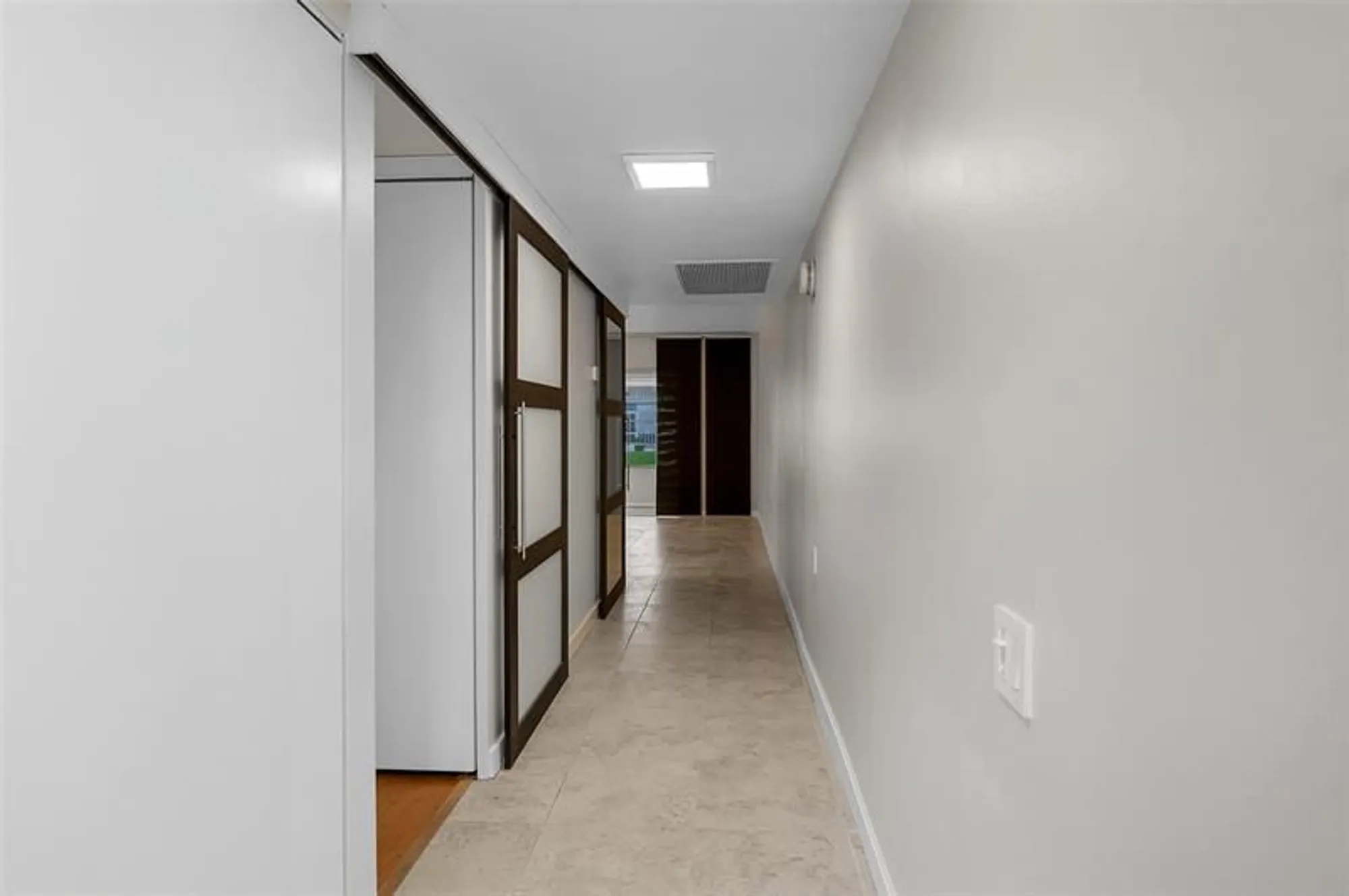 Property Slideshow image 4 of 38 | 1107 bahama bnd e1, Coconut Creek, FL, 33066