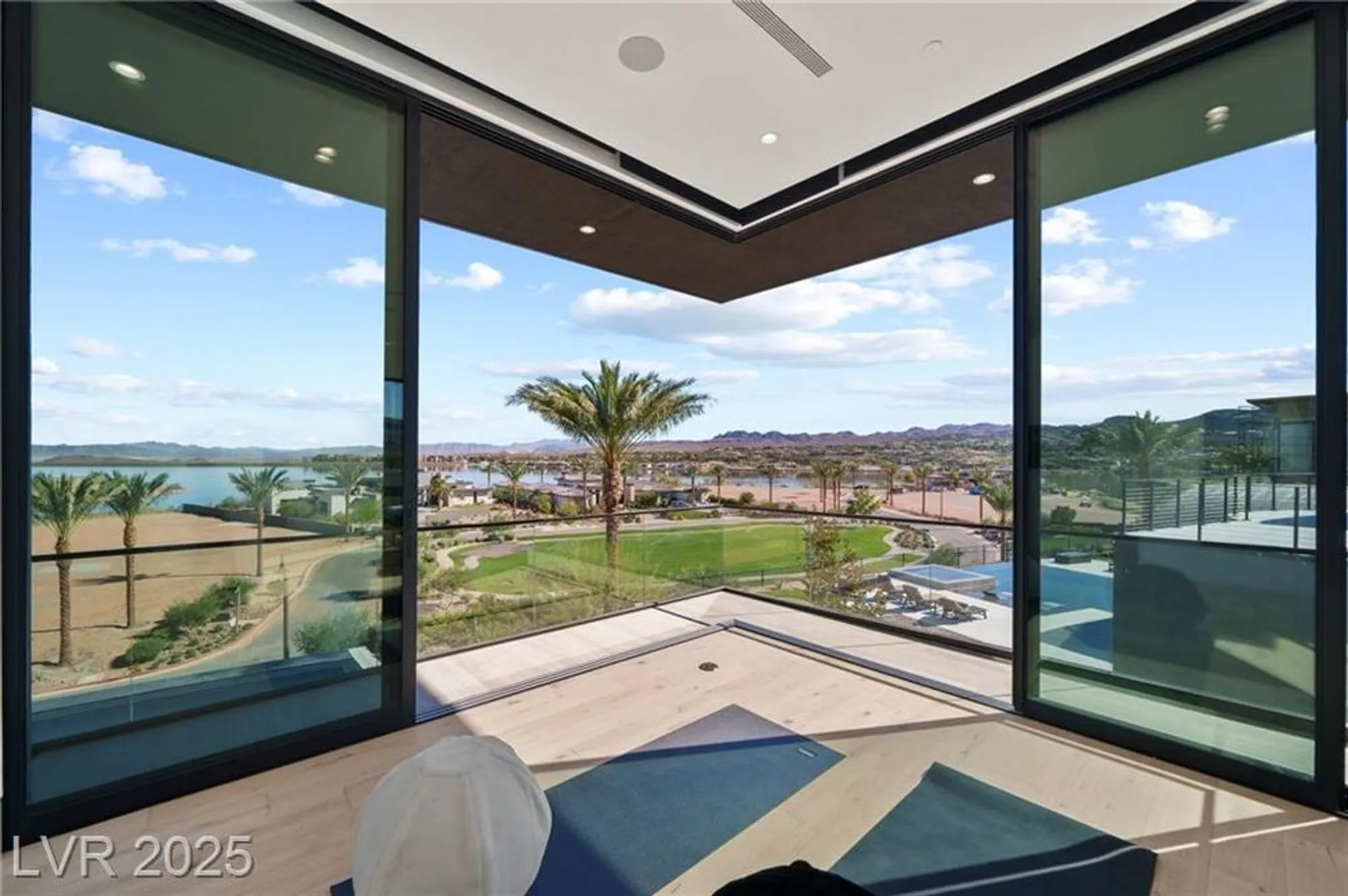 Property Slideshow image 83 of 99 | 12 rainbow point pl, Henderson, NV, 89011
