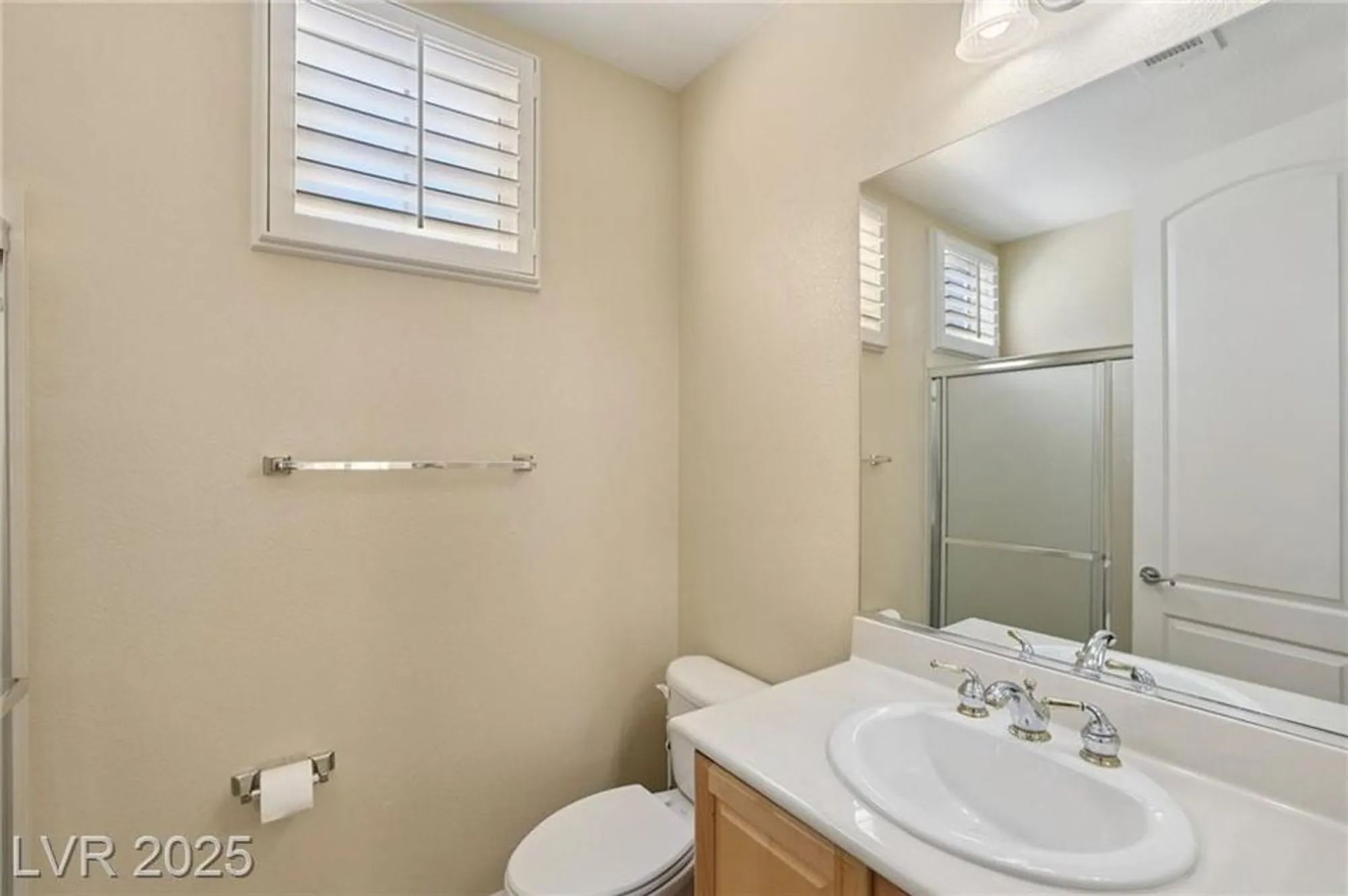 Property Slideshow image 24 of 46 | 2318 shorewood hills ave, Henderson, NV, 89052