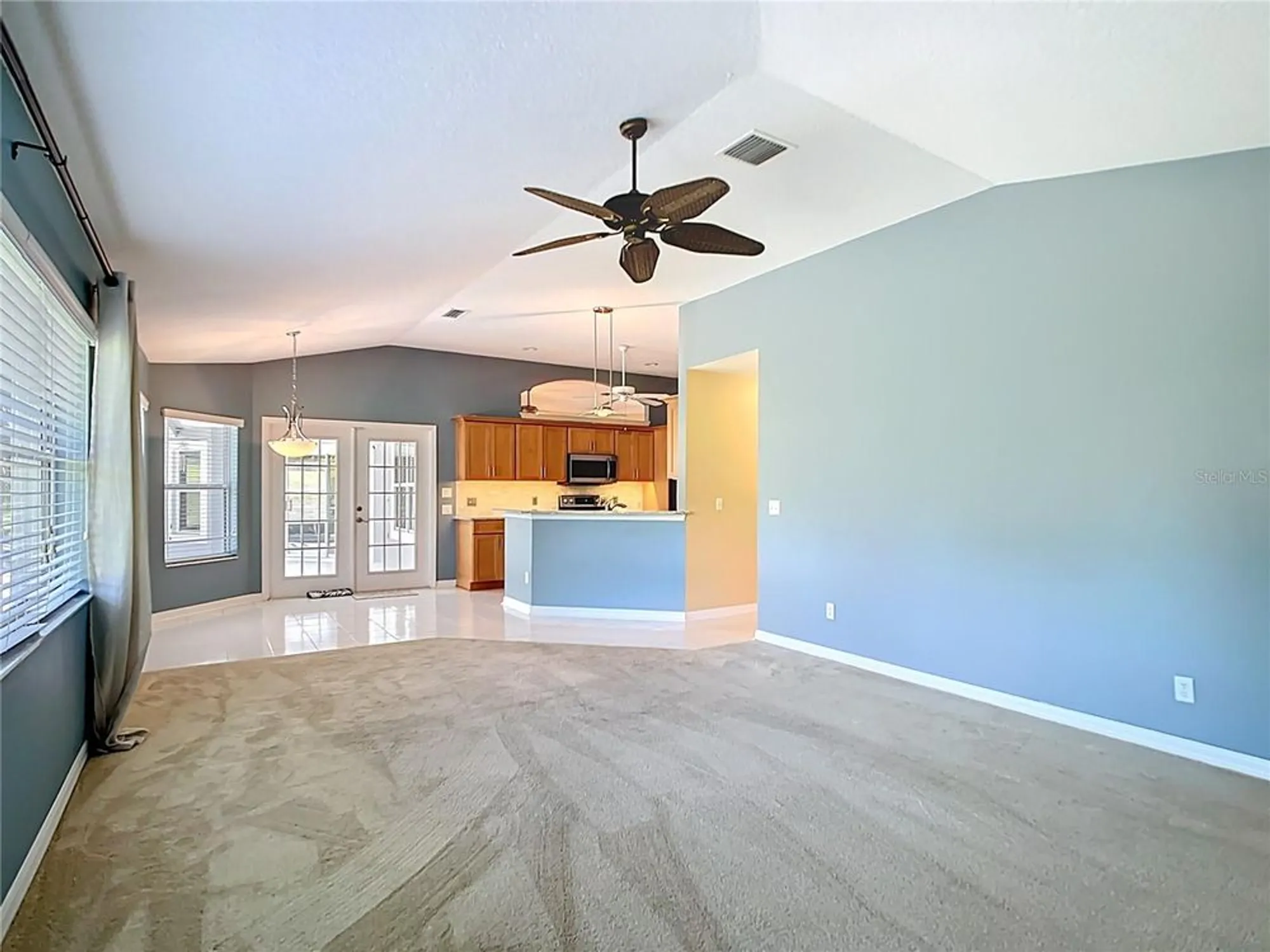 Property Slideshow image 16 of 41 | 5311 saddleback ct, Lady Lake, FL, 32159