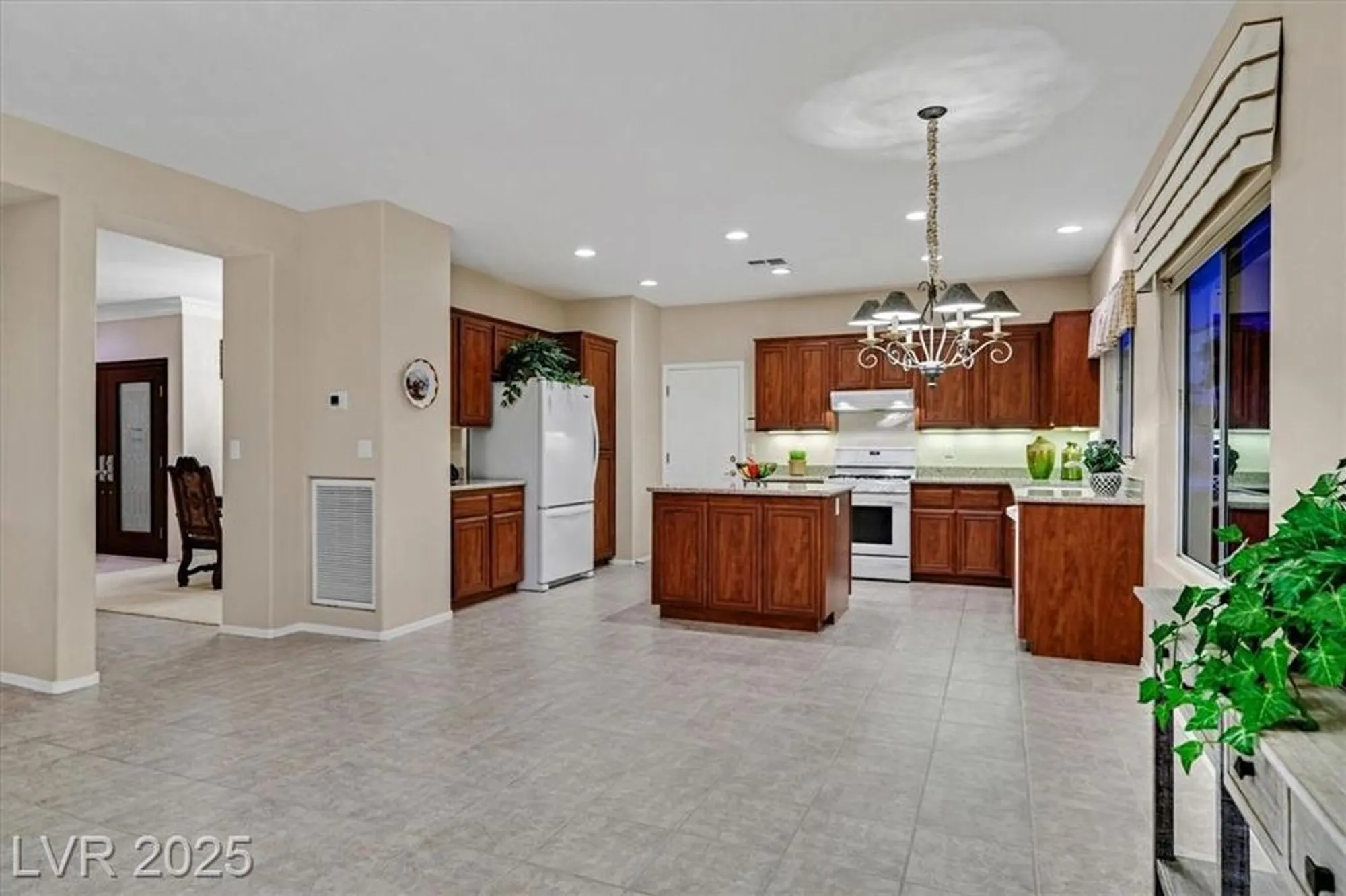 Property Slideshow image 19 of 63 | 1749 warrington dr, Henderson, NV, 89052