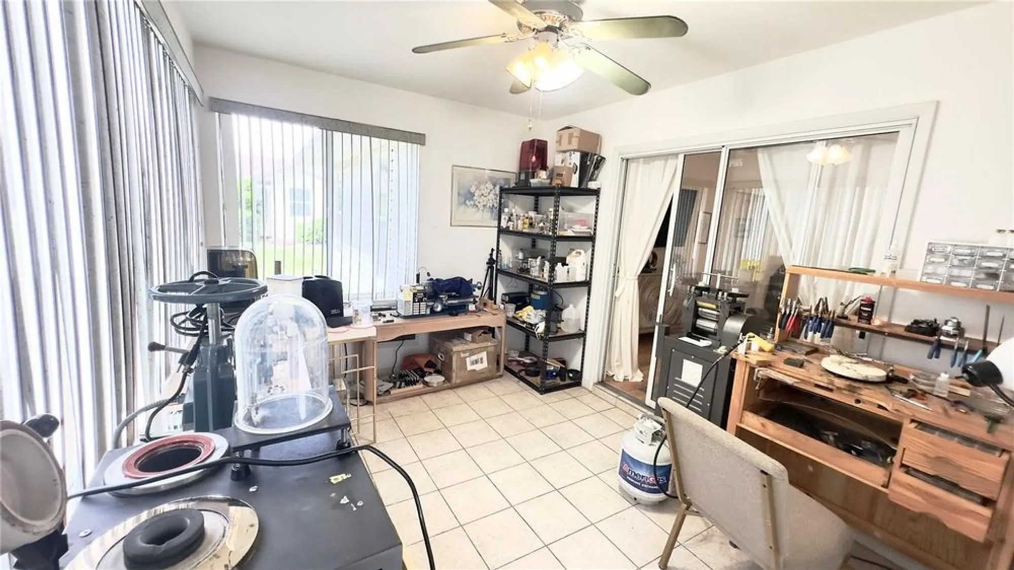 Property Slideshow image 23 of 85 | 918 dundee cir, Leesburg, FL, 34788