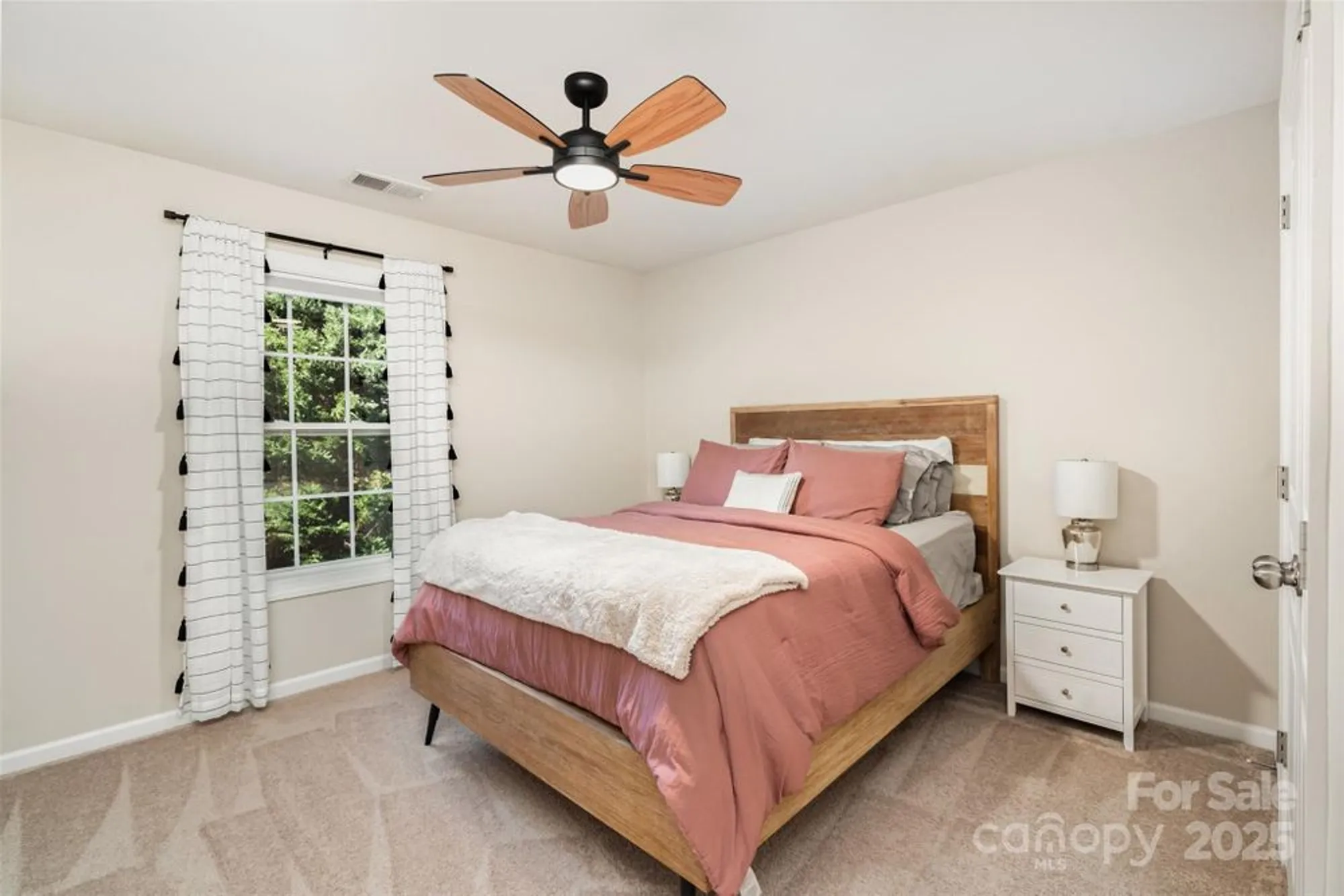 Property Slideshow image 21 of 45 | 10034 casa nuestra dr, Charlotte, NC, 28214