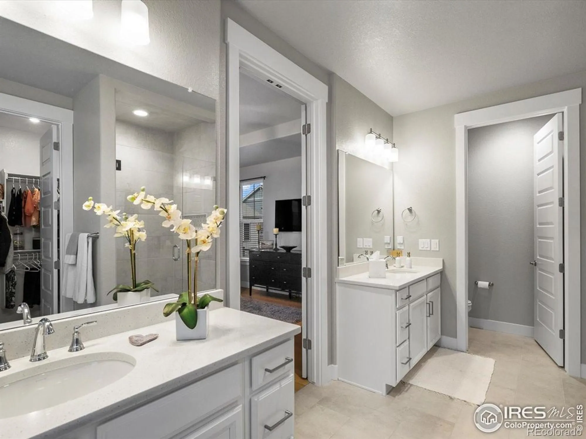 Property Slideshow image 23 of 39 | 9035 s shawnee ct, Aurora, CO, 80016