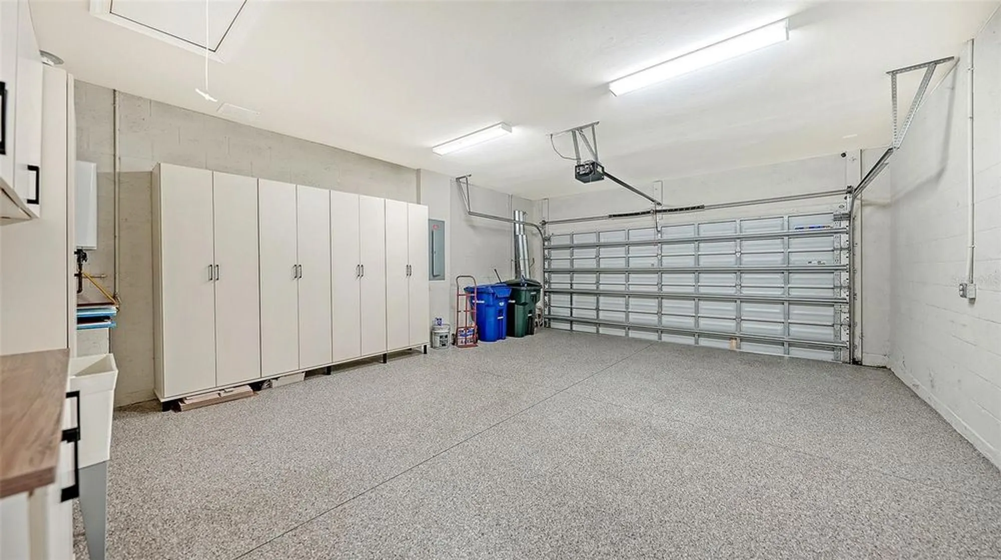 Property Slideshow image 34 of 64 | 5934 caspian tern dr, Sarasota, FL, 34238