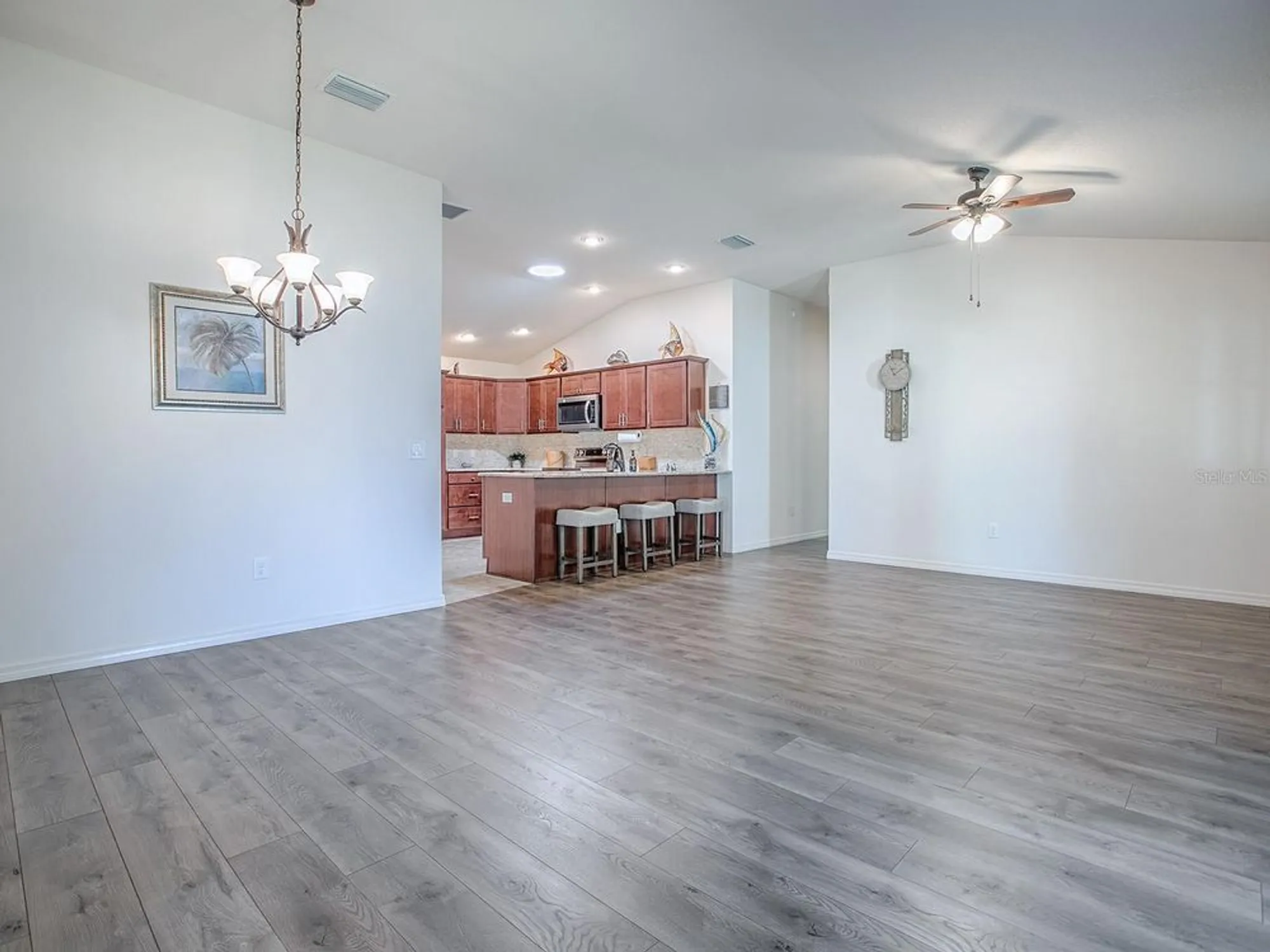 Property Slideshow image 8 of 31 | 1222 dustin dr, The Villages, FL, 32159