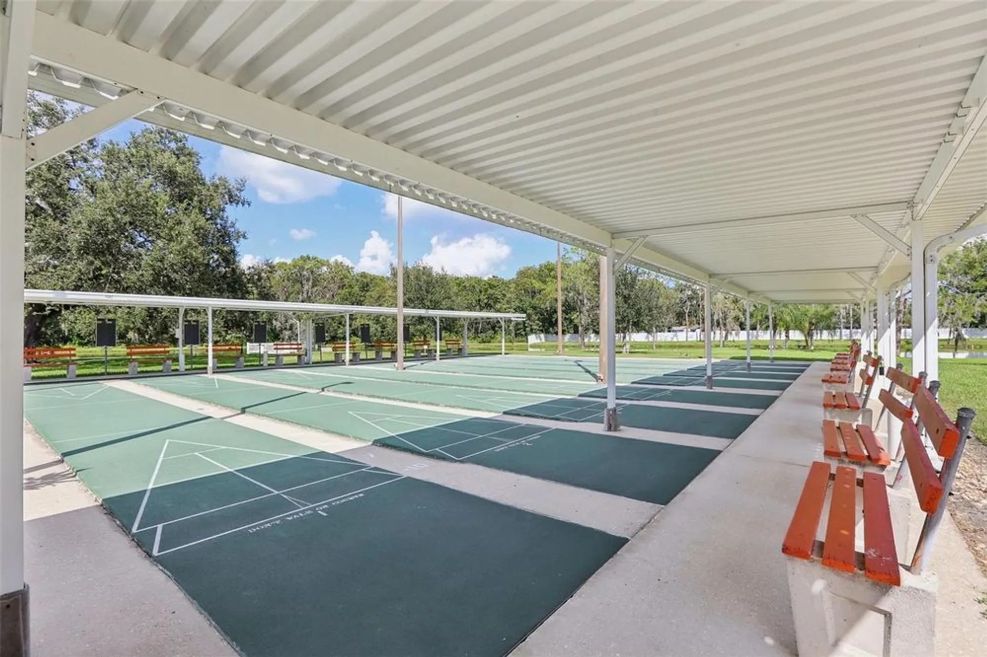 Property Slideshow image 39 of 42 | 4933 colonnades cir, Lakeland, FL, 33811