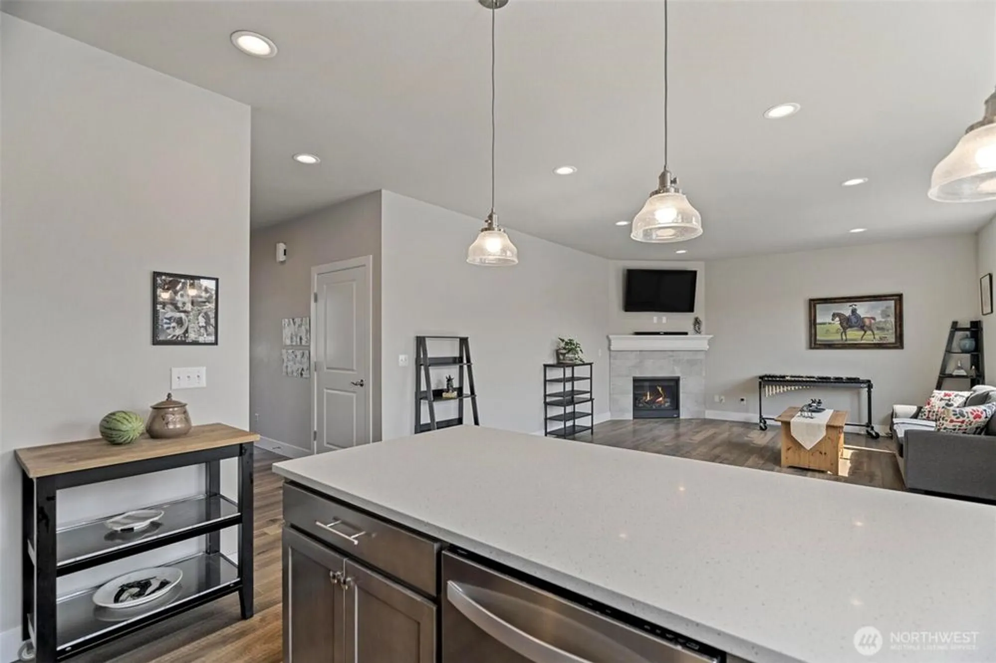 Property Slideshow image 16 of 40 | 112 madrona ln, Orting, WA, 98360