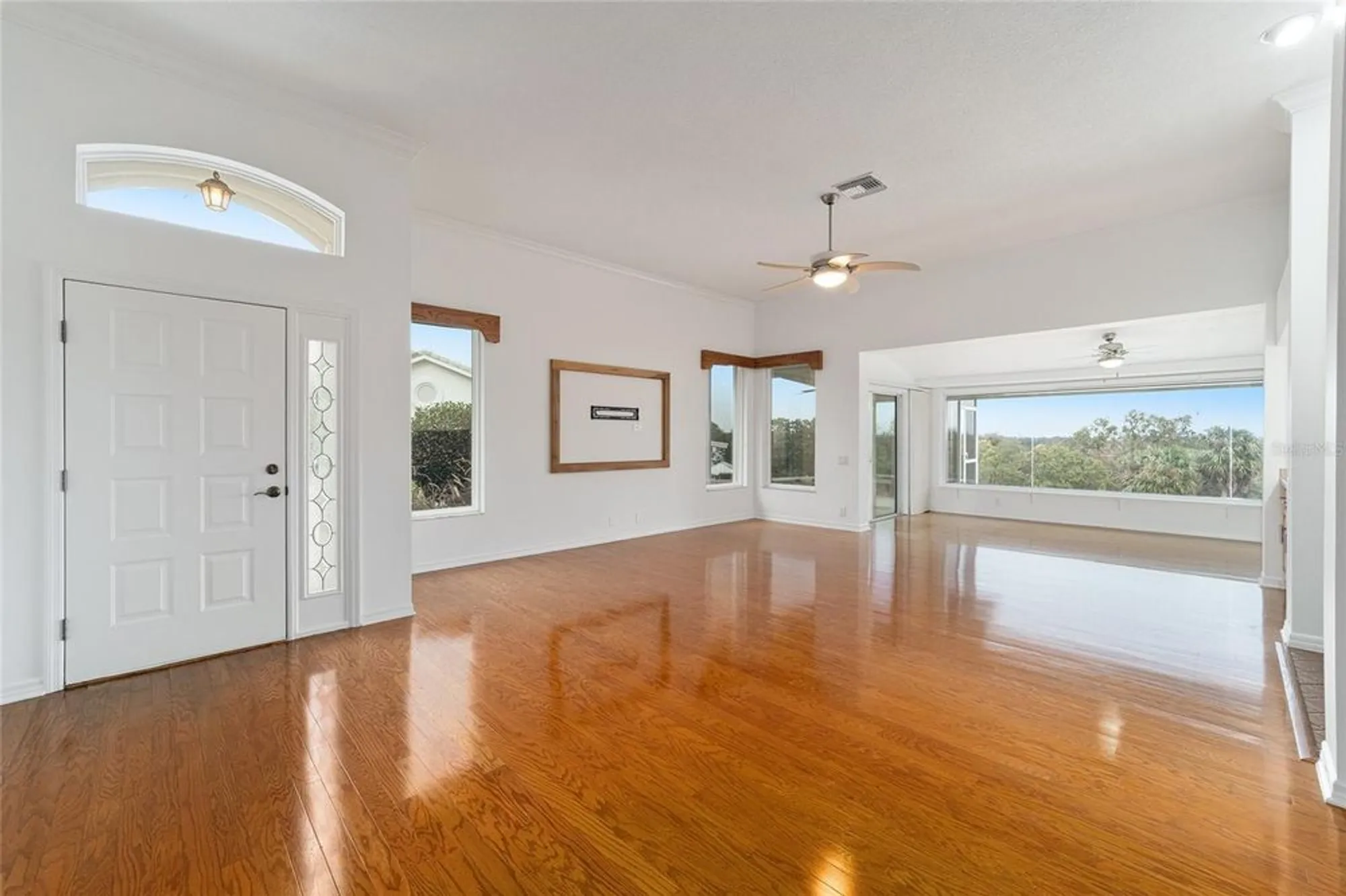 Property Slideshow image 14 of 55 | 6042 topsail rd, Lady Lake, FL, 32159