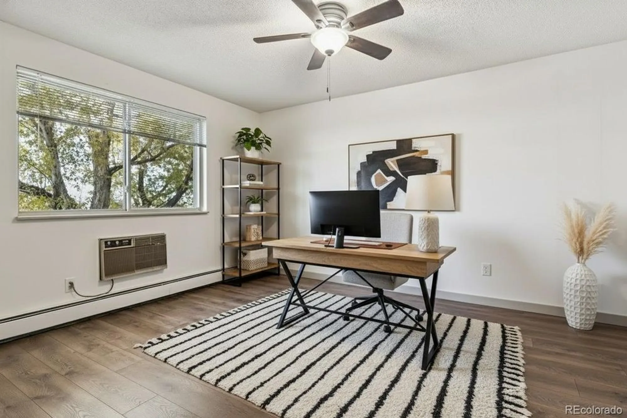 Property Slideshow image 16 of 49 | 300 s clinton st 8c, Denver, CO, 80247