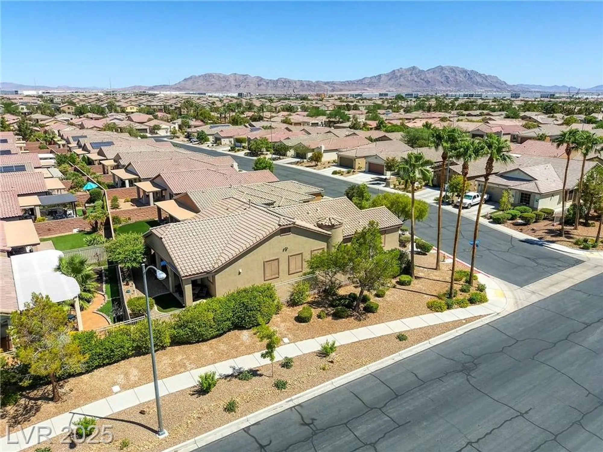 Property Slideshow image 47 of 65 | 3736 rocklin peak ave, North Las Vegas, NV, 89081