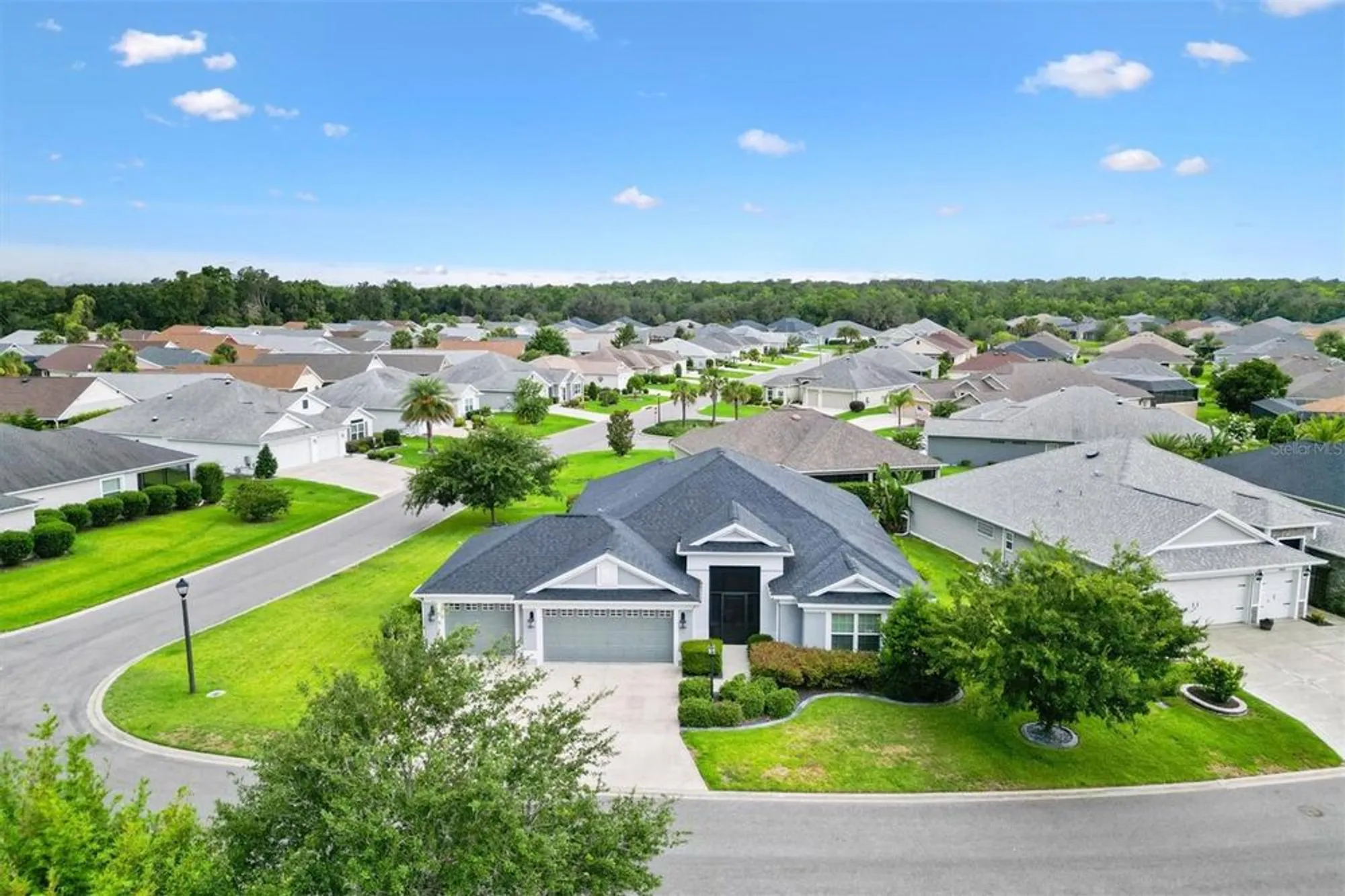 Property Slideshow image 1 of 47 | 5868 wood stork way, The Villages, FL, 32163