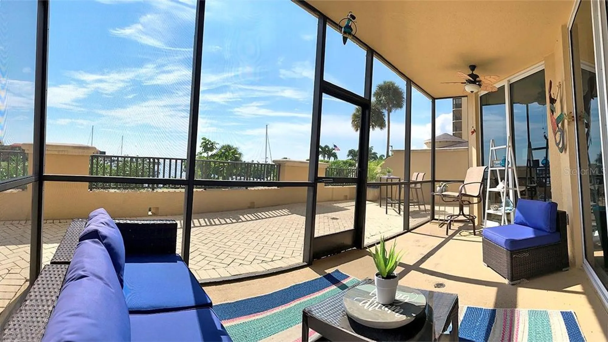 Property Slideshow image 26 of 53 | 3313 sunset key cir 105, Punta Gorda, FL, 33955