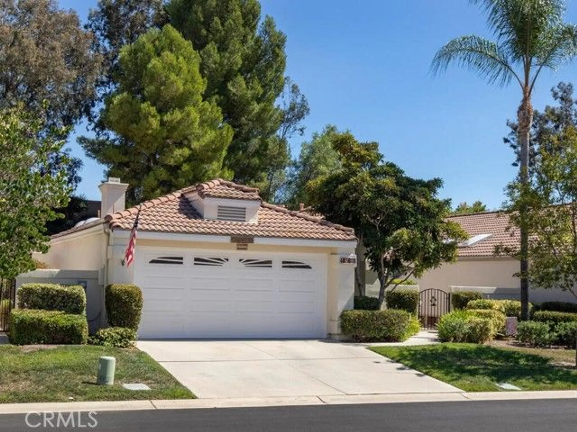 Property Slideshow image 2 of 39 | 40380 via francisco, Murrieta, CA, 92562