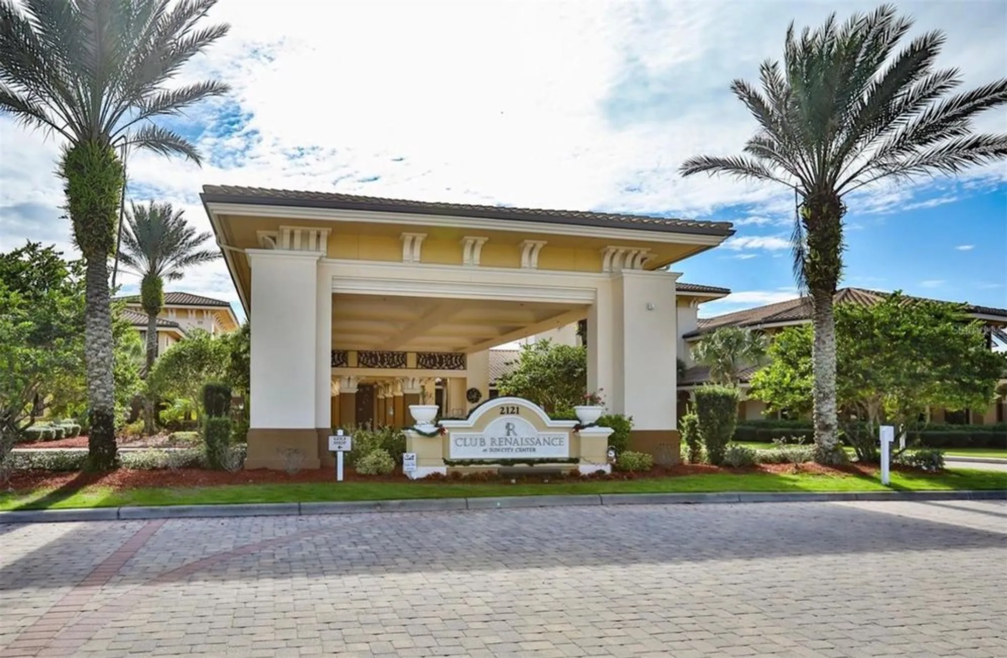 Property Slideshow image 26 of 43 | 305 siena vista pl, Sun City Center, FL, 33573