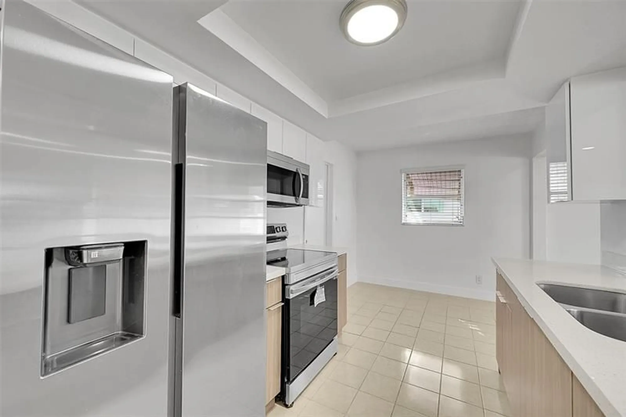Property Slideshow image 11 of 25 | 2851 w golf blvd, Pompano Beach, FL, 33064
