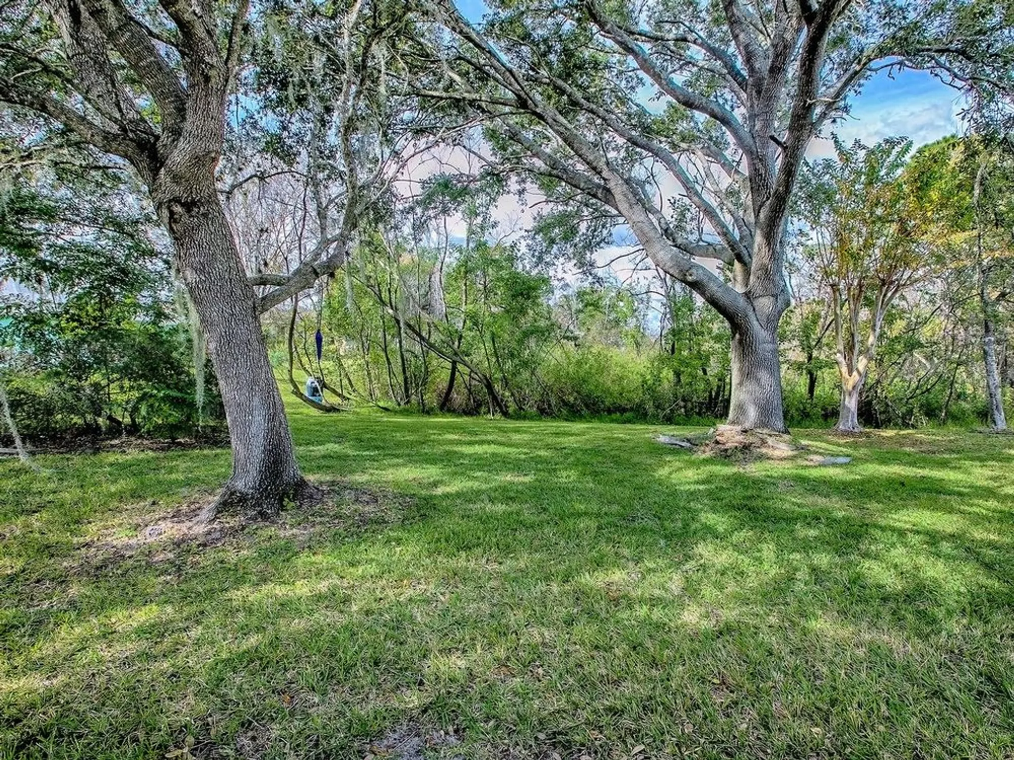 Property Slideshow image 25 of 40 | 432 ranchwood dr, Leesburg, FL, 34748