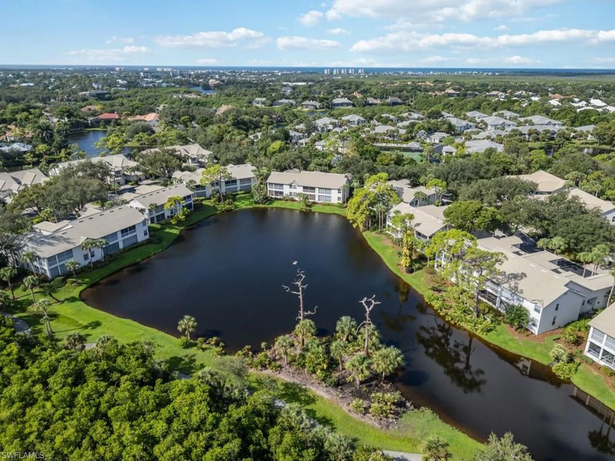 Property Slideshow image 20 of 42 | 27071 lake harbor ct 203, Bonita Springs, FL, 34134