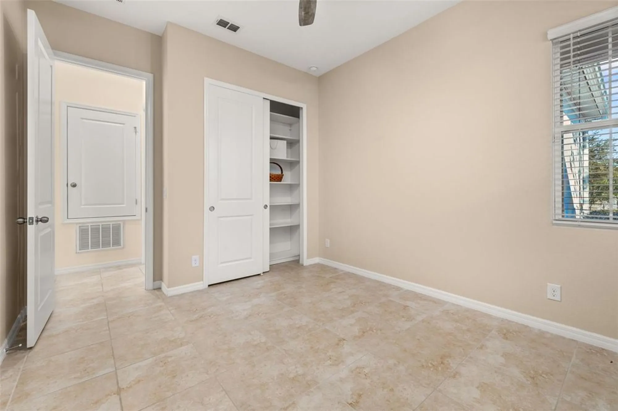 Property Slideshow image 26 of 41 | 1855 flora pass pl, Kissimmee, FL, 34747