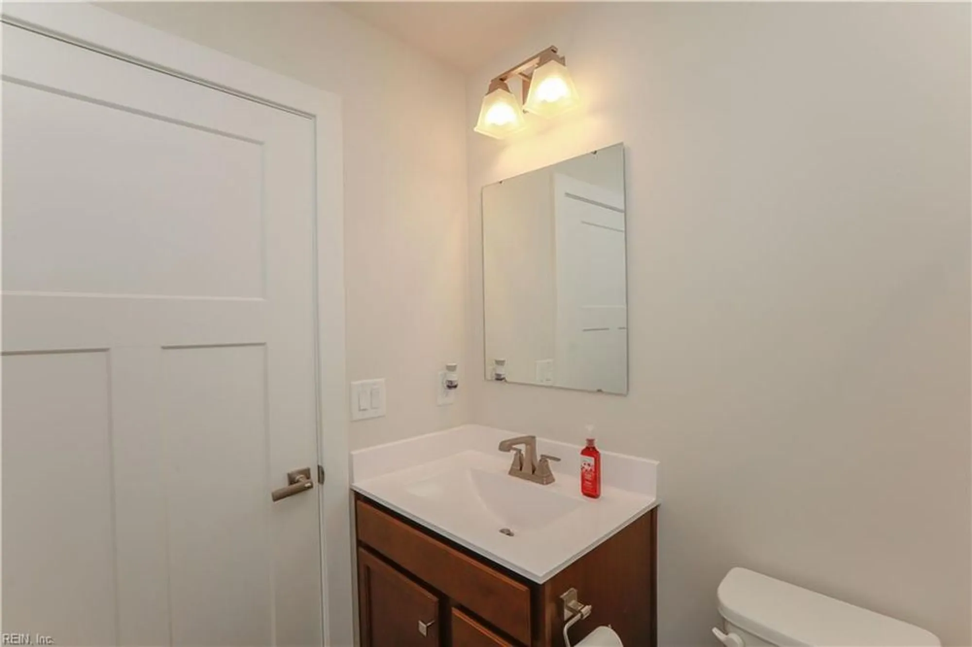 Property Slideshow image 9 of 31 | 7901 w danube loop, New Kent, VA, 23124