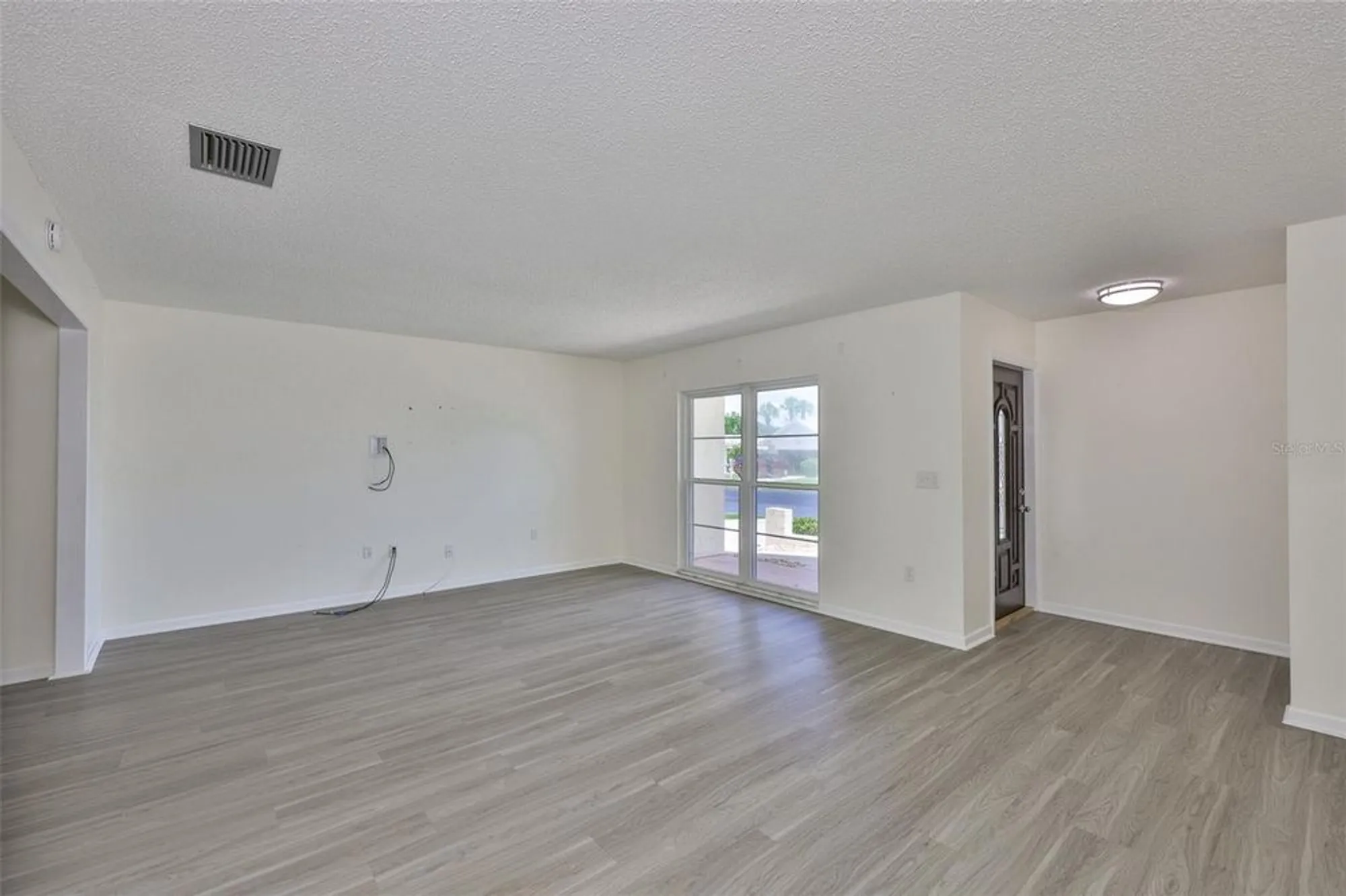 Property Slideshow image 22 of 54 | 1210 eastloch ct, Sun City Center, FL, 33573