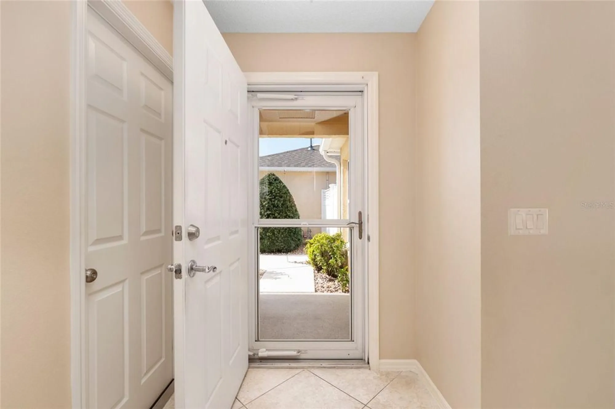 Property Slideshow image 6 of 48 | 2117 smoaks st, The Villages, FL, 32162