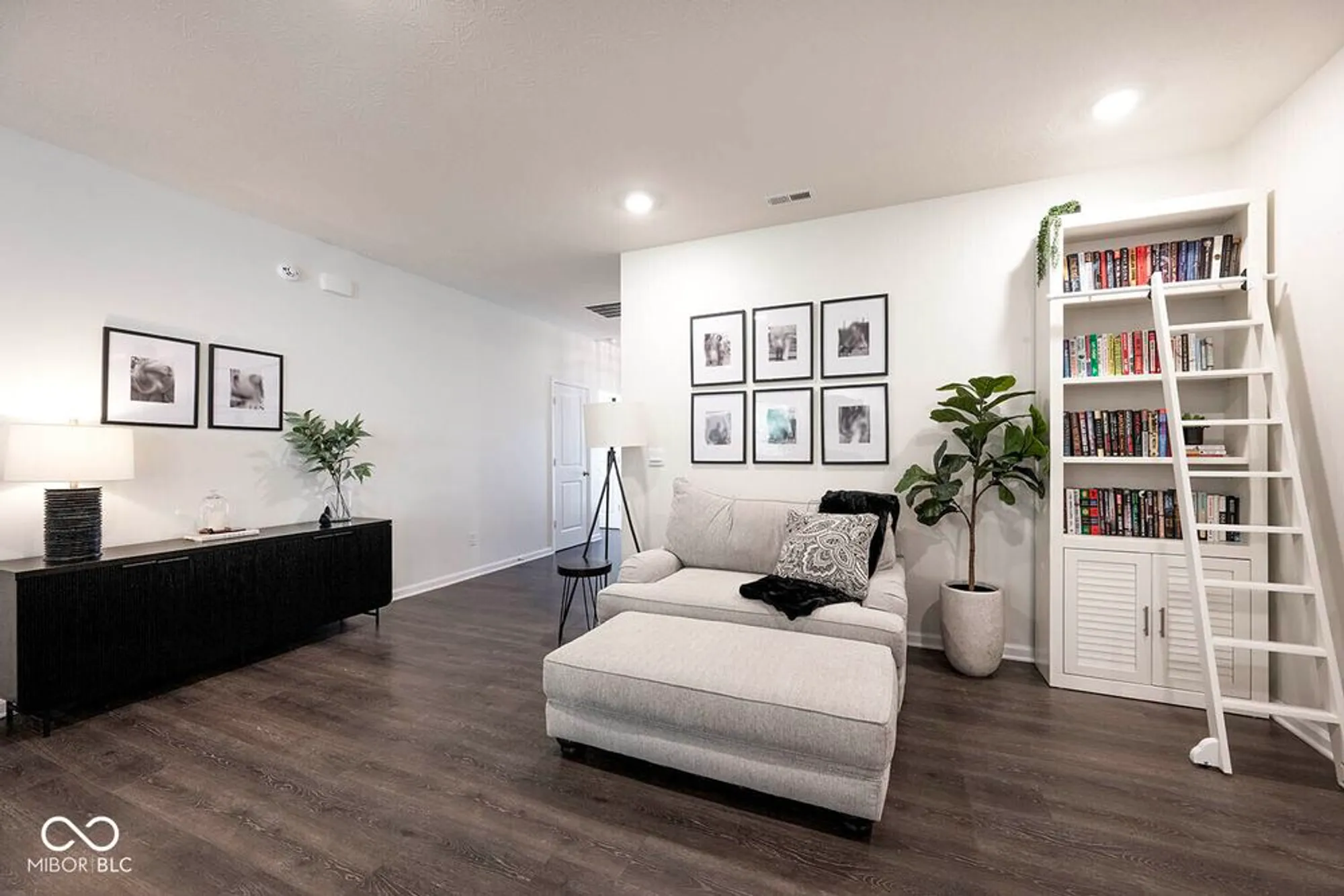 Property Slideshow image 6 of 36 | 6890 ben riley ct, Plainfield, IN, 46168