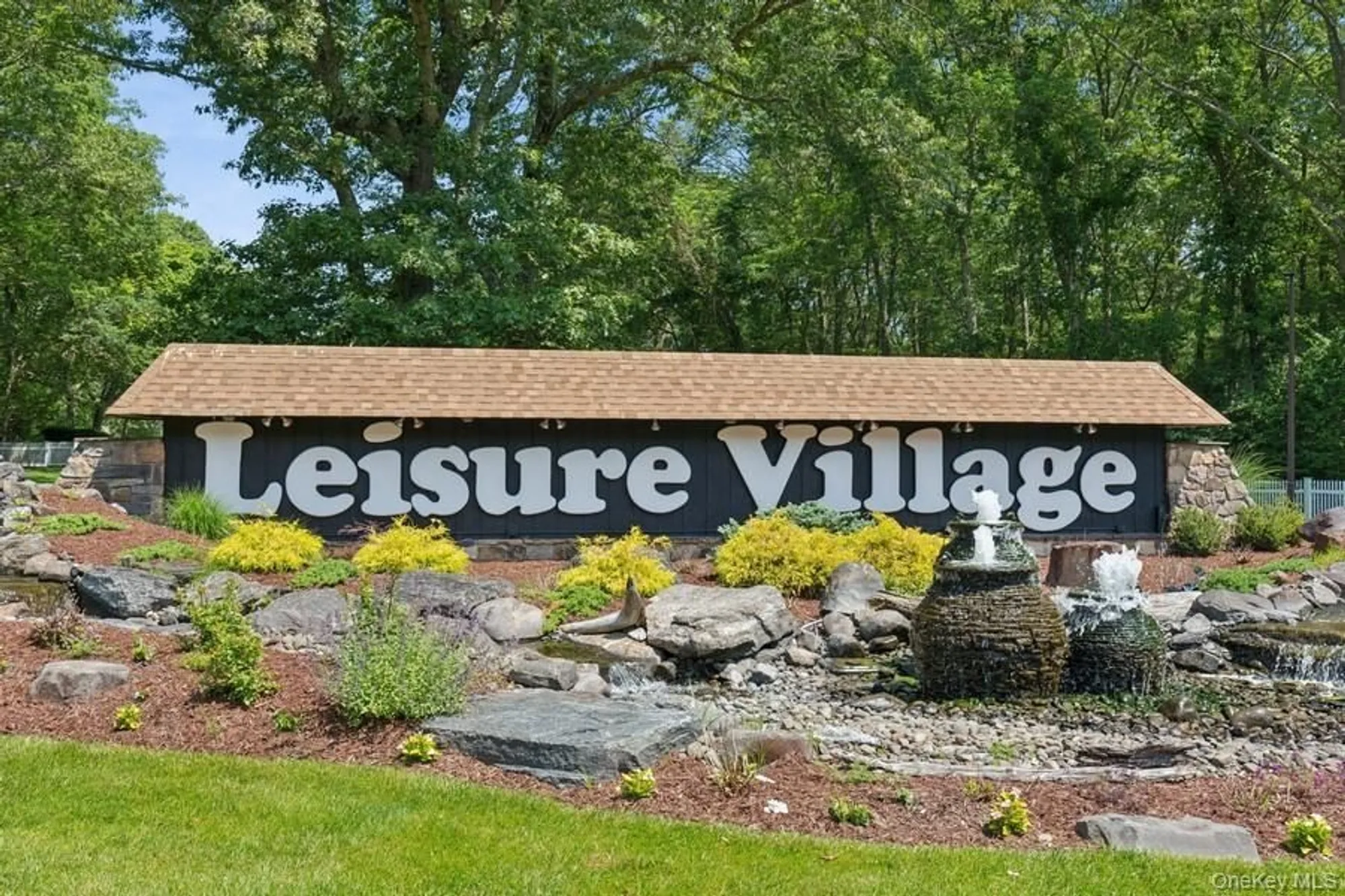 Property Slideshow image 22 of 22 | 96 enfield ct b, Ridge, NY, 11961