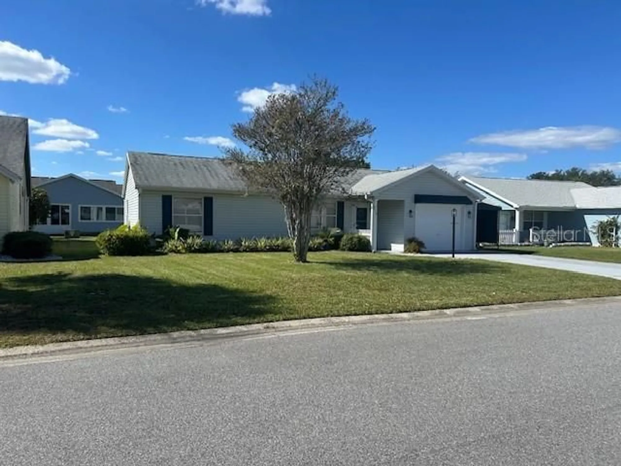 Property Slideshow image 34 of 41 | 528 valencia pl, Lady Lake, FL, 32159