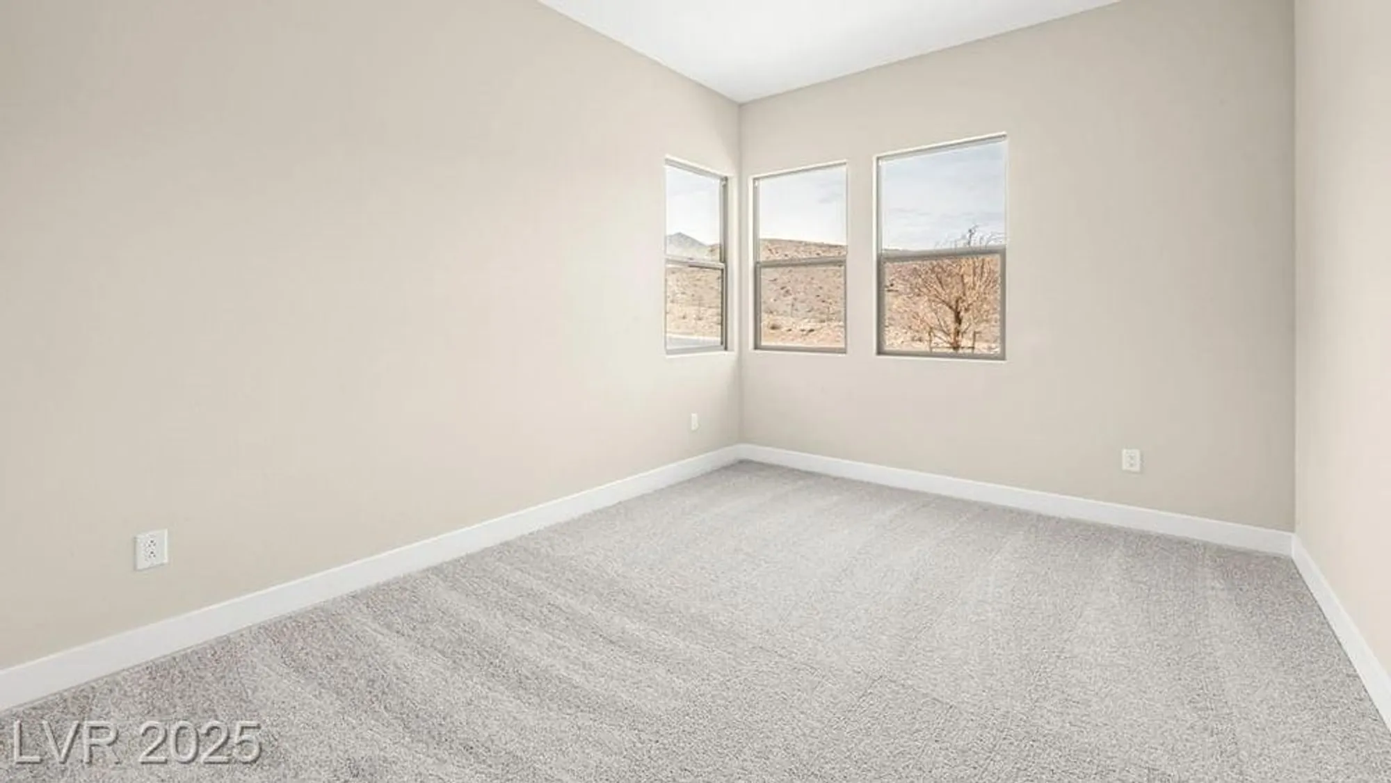 Property Slideshow image 41 of 50 | 243 paraggi bay dr, Henderson, NV, 89011