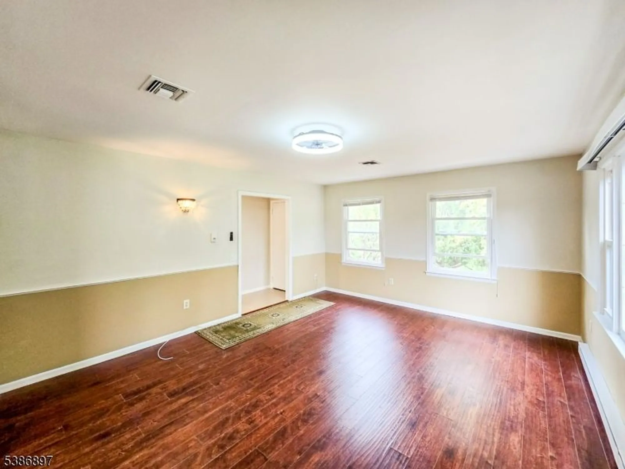 Property Slideshow image 9 of 35 | 374 new bedford ln, Monroe Twp., NJ, 08831