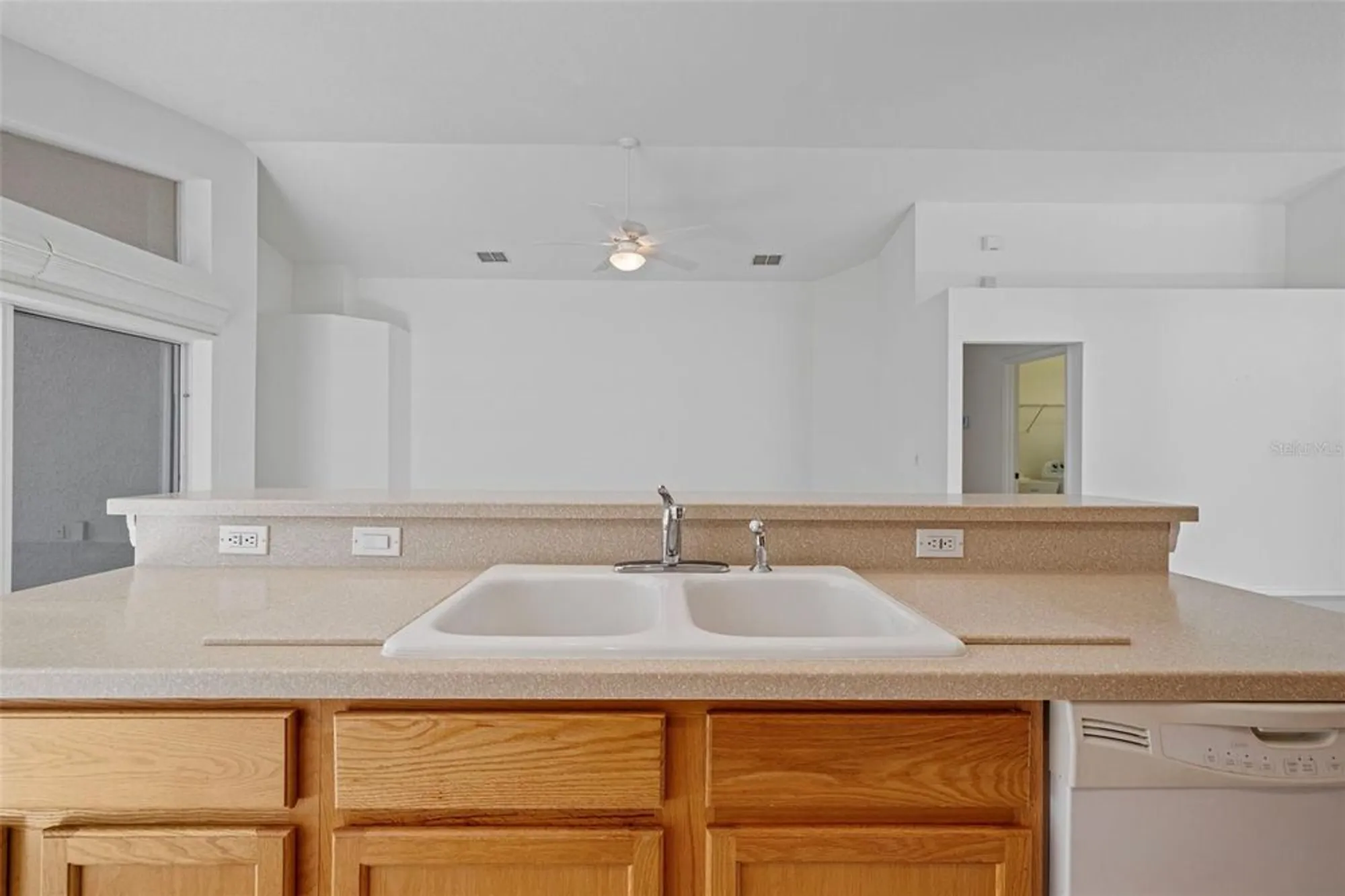 Property Slideshow image 14 of 53 | 1133 mystic ct, Spring Hill, FL, 34609