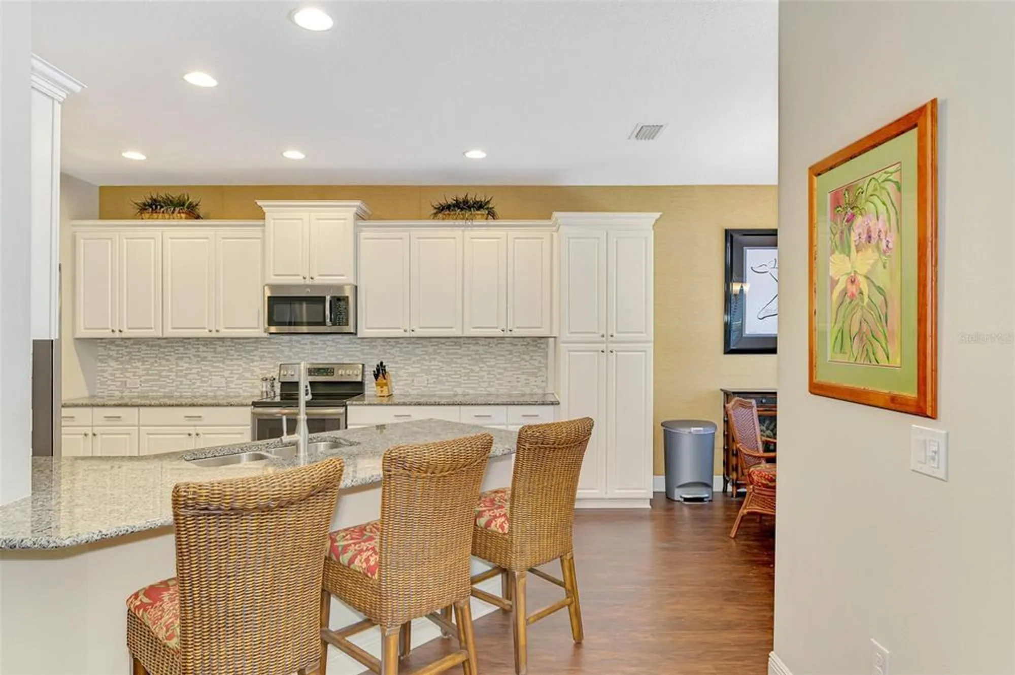 Property Slideshow image 14 of 100 | 12229 stuart dr, Venice, FL, 34293