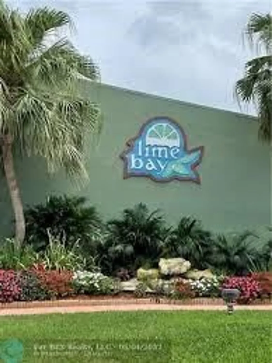 Property Slideshow image 10 of 30 | 9301 lime bay blvd 204, Tamarac, FL, 33321