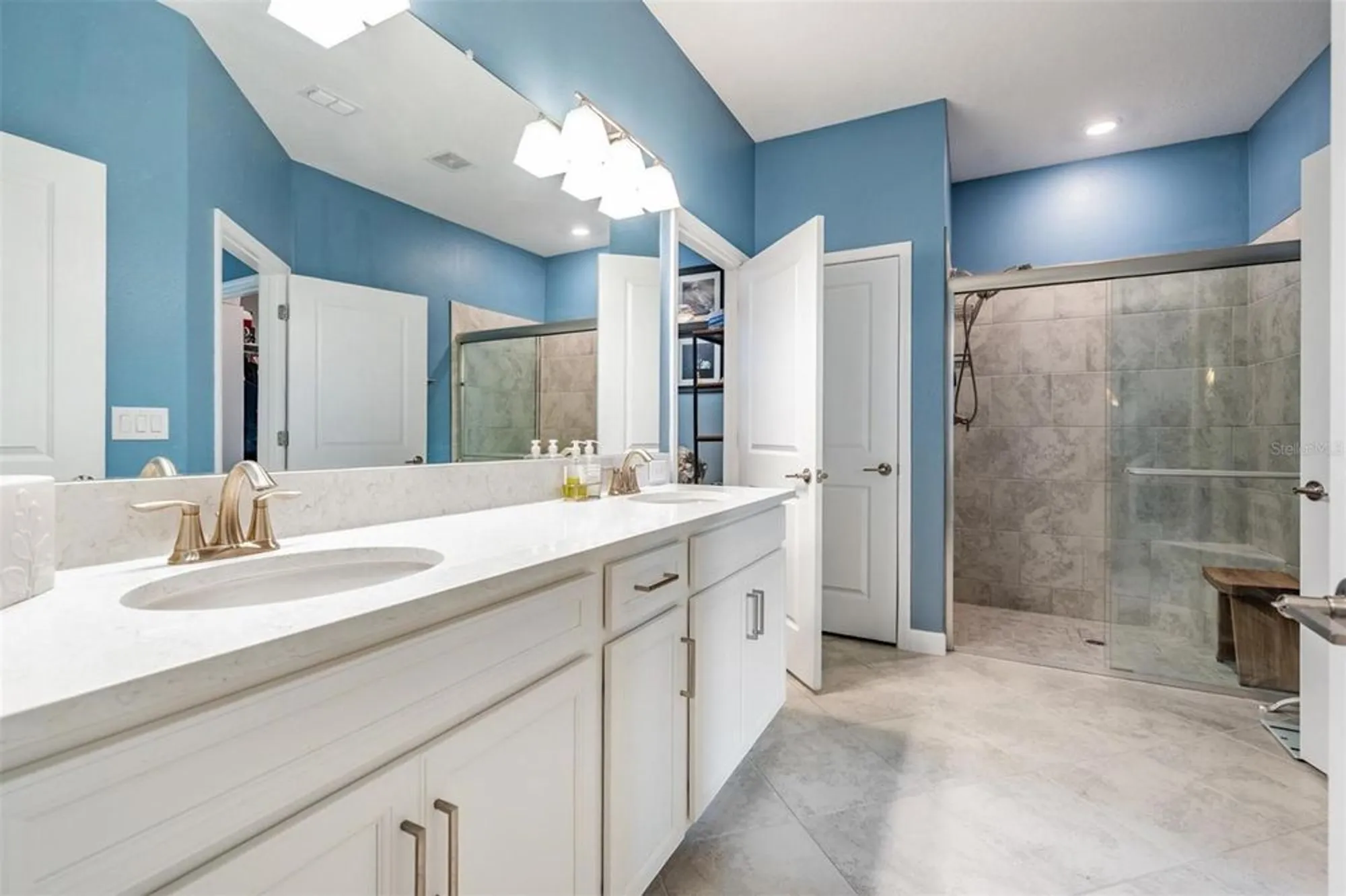 Property Slideshow image 12 of 86 | 31617 cannon rush dr, San Antonio, FL, 33576