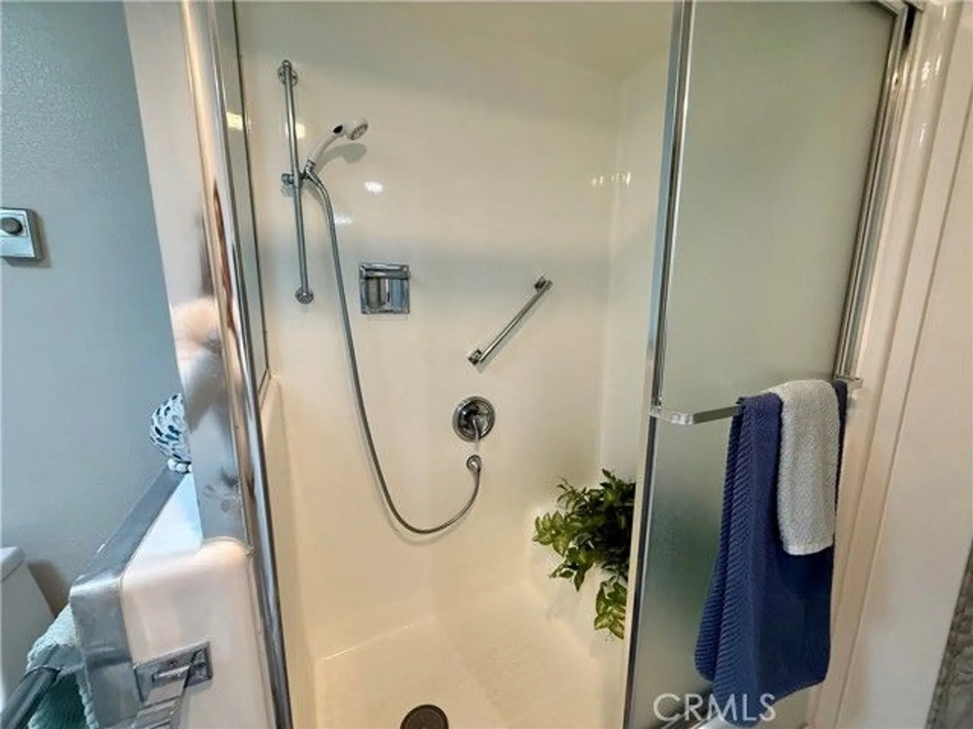 Property Slideshow image 16 of 17 | 13040 oak hills dr apt 224d, Seal Beach, CA, 90740