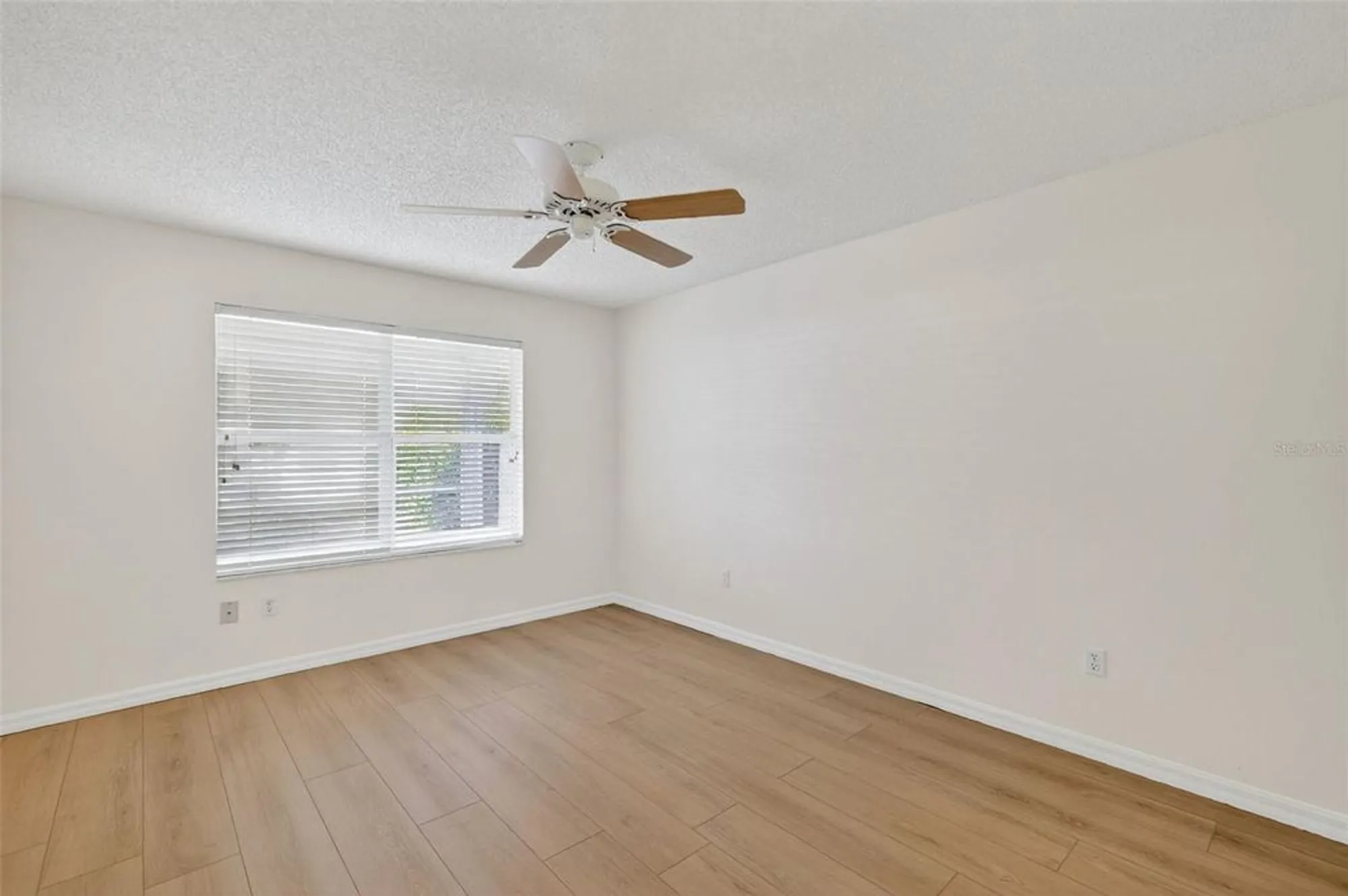 Property Slideshow image 11 of 20 | 2117 zaragoza pl, The Villages, FL, 32159