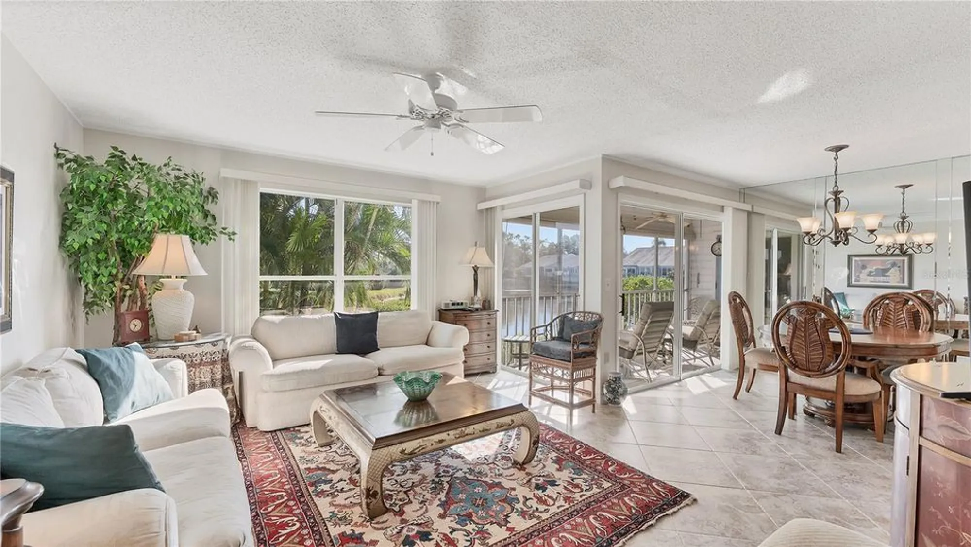 Property Slideshow image 4 of 54 | 983 sandpiper cir, Bradenton, FL, 34209