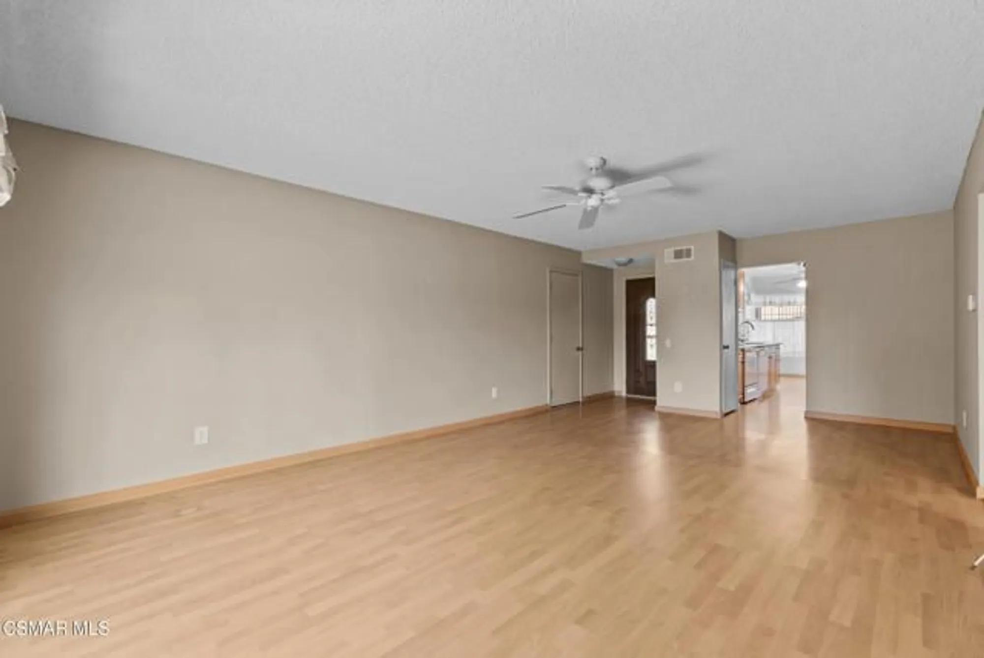 Property Slideshow image 8 of 66 | 6204 village 6, Camarillo, CA, 93012