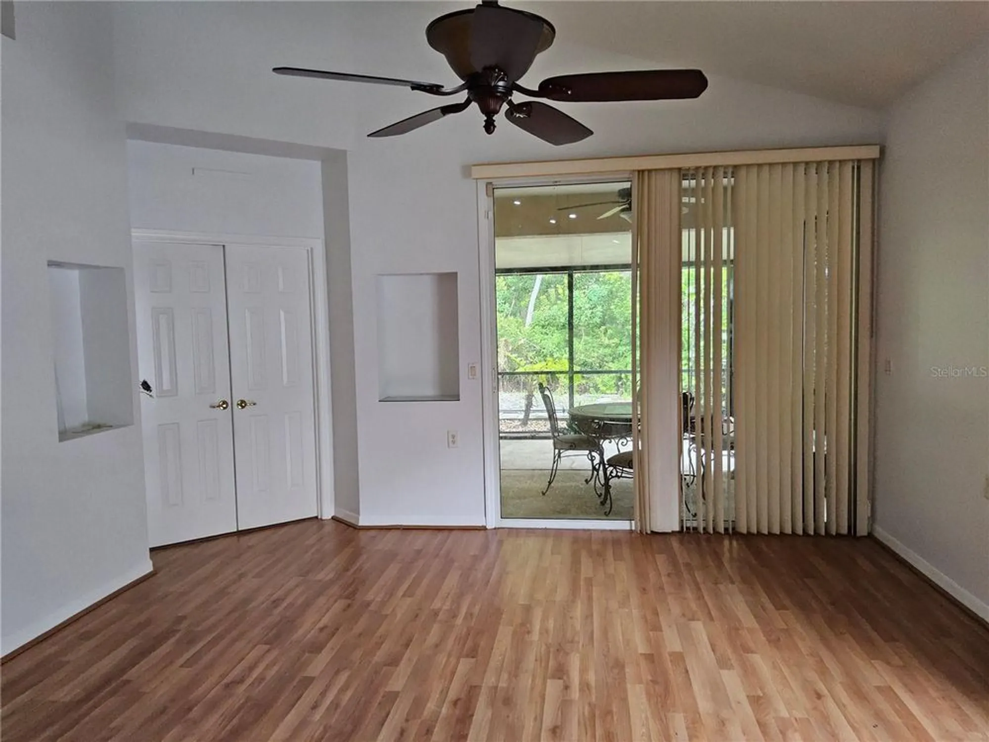 Property Slideshow image 14 of 28 | 8023 saint andrews way, Mount Dora, FL, 32757