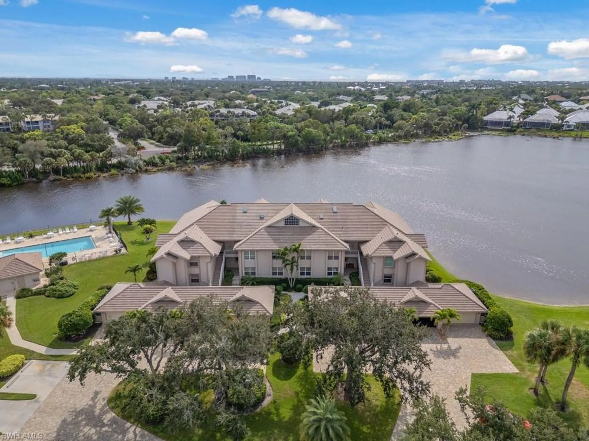 Property Slideshow image 20 of 30 | 4081 bayhead dr apt 102, Bonita Springs, FL, 34134