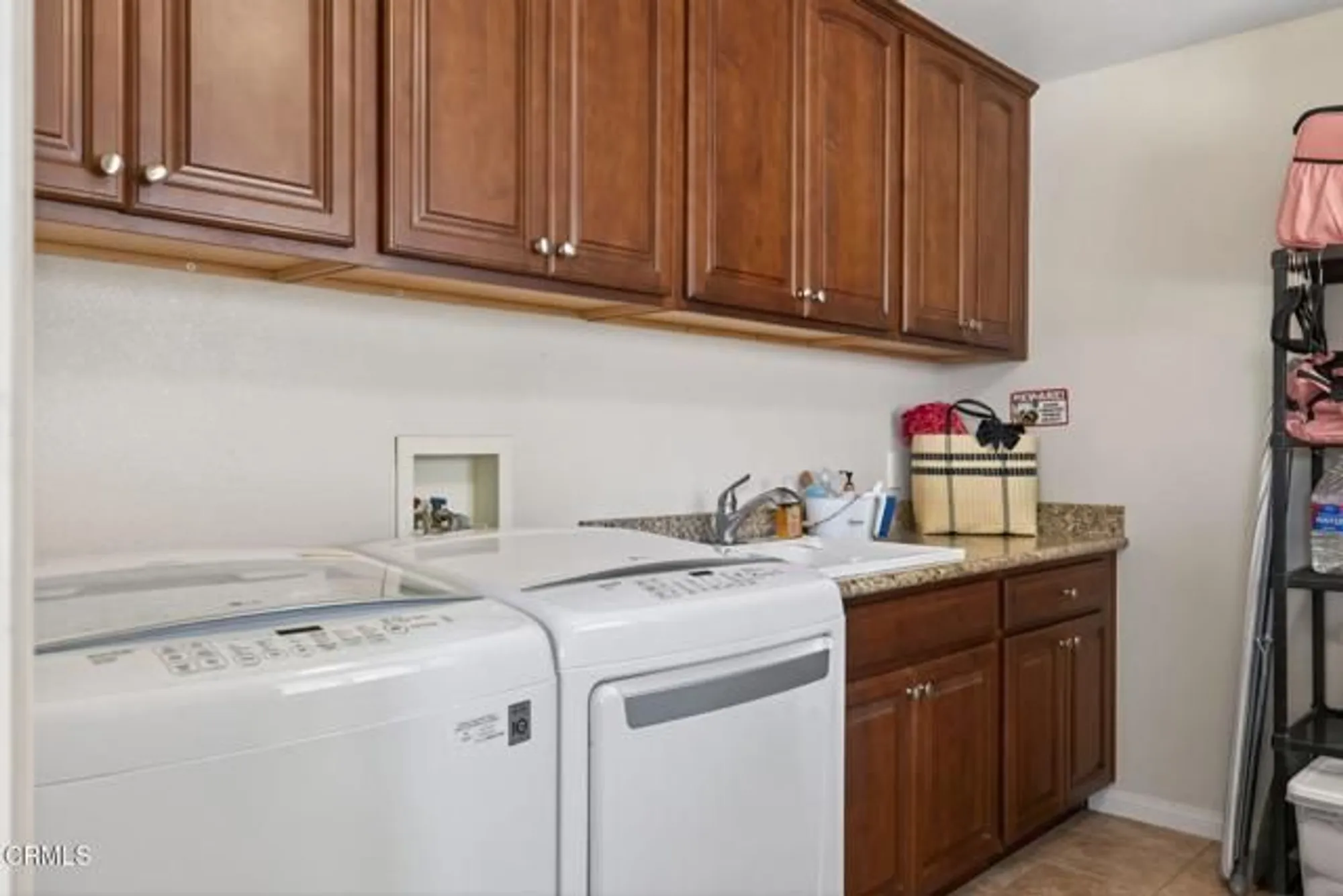 Property Slideshow image 41 of 63 | 271 e fiesta grn, Port Hueneme, CA, 93041