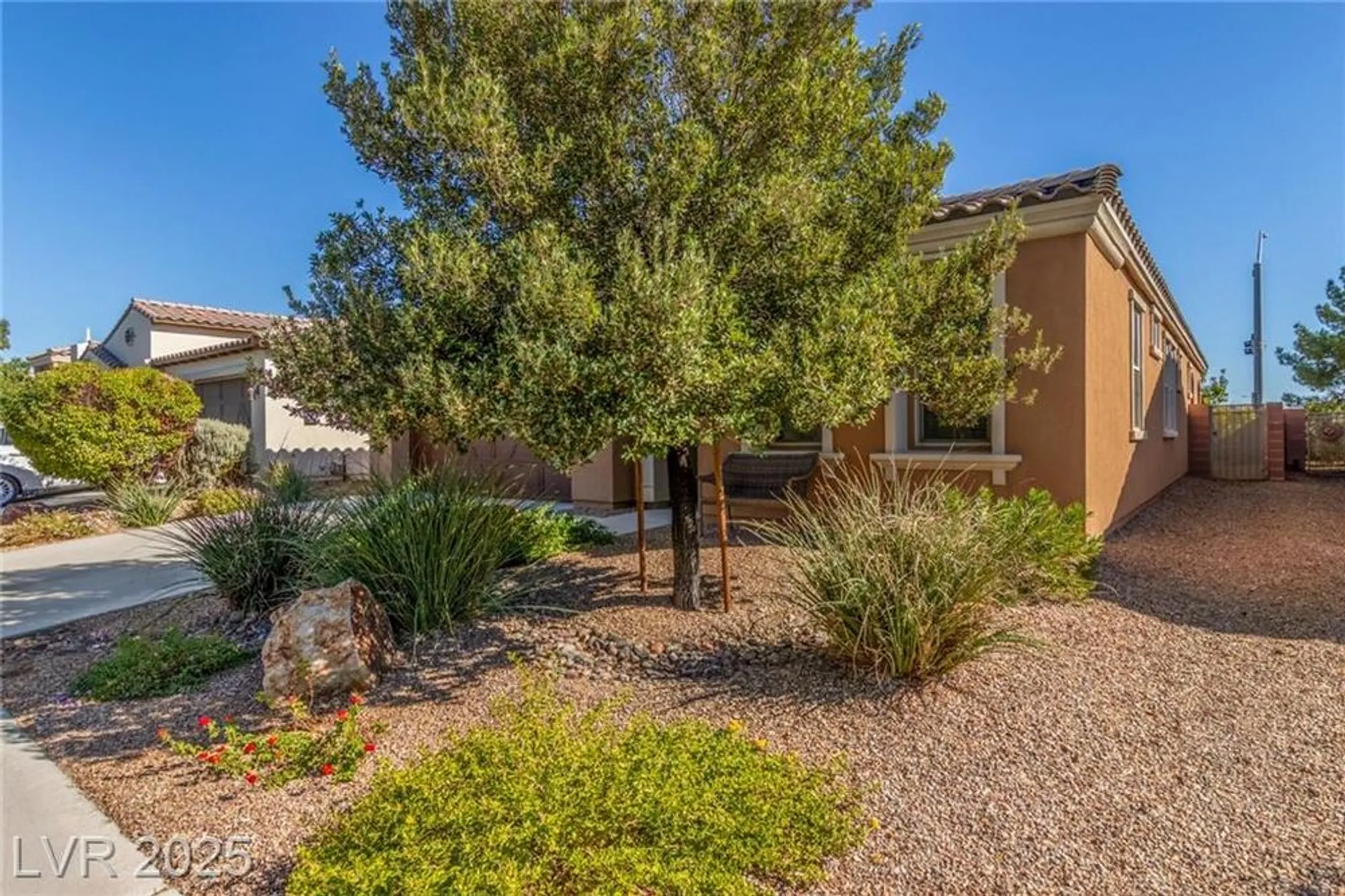 Property Slideshow image 5 of 51 | 5620 serenity haven st, North Las Vegas, NV, 89081
