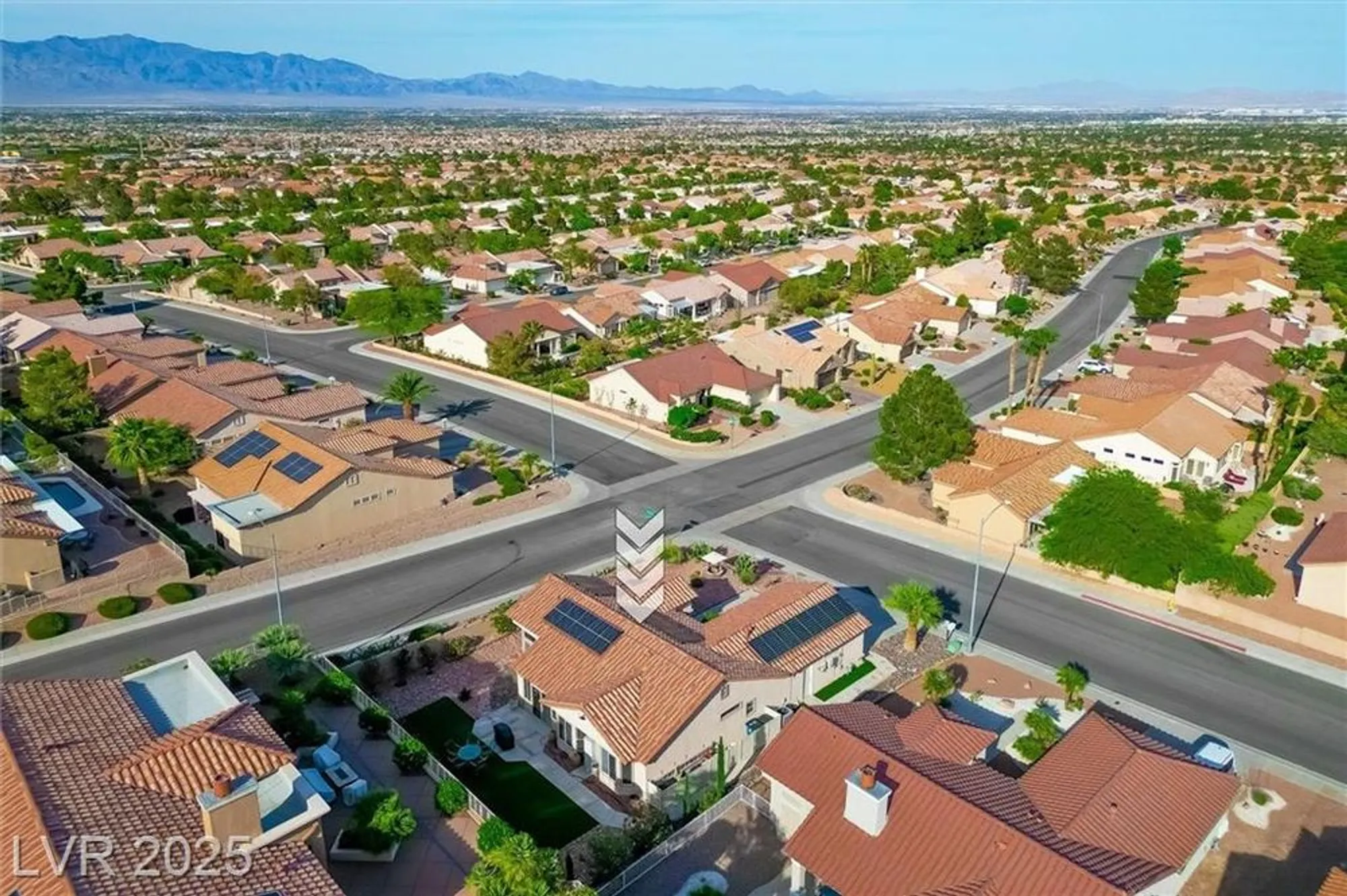 Property Slideshow image 44 of 52 | 2725 byron dr, Las Vegas, NV, 89134