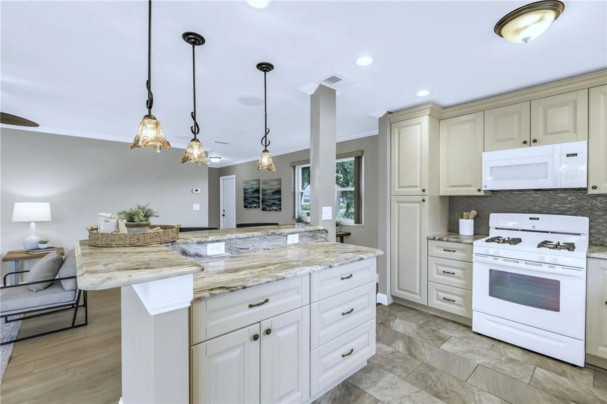 Property Slideshow image 7 of 33 | 5660 80th st n unit d108, St Petersburg, FL, 33709