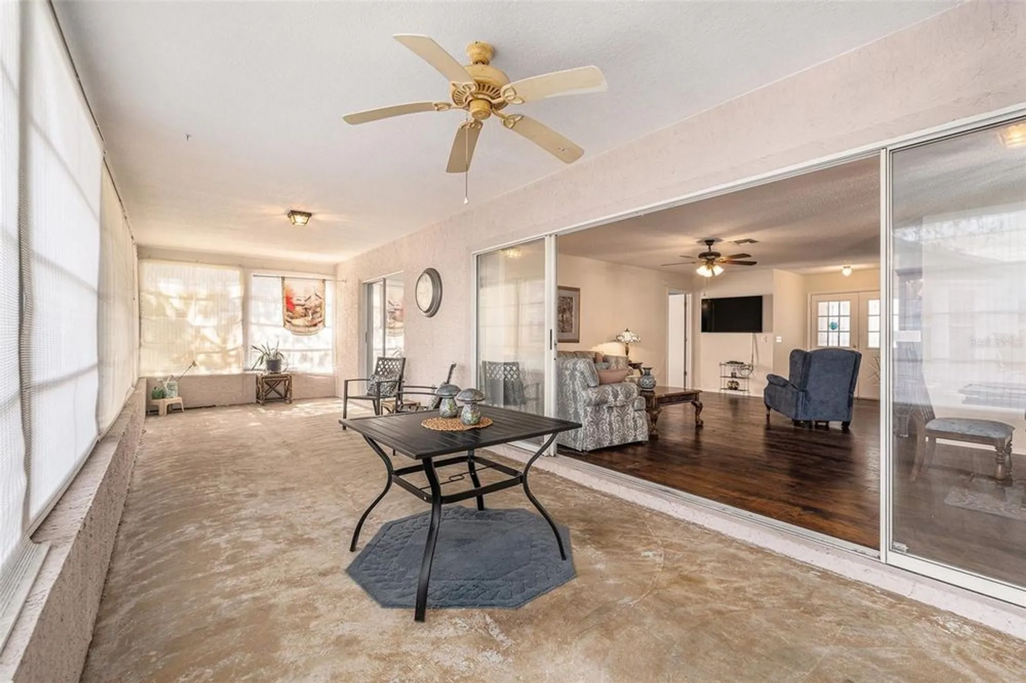 Property Slideshow image 27 of 37 | 4636 portland manor dr, New Port Richey, FL, 34655