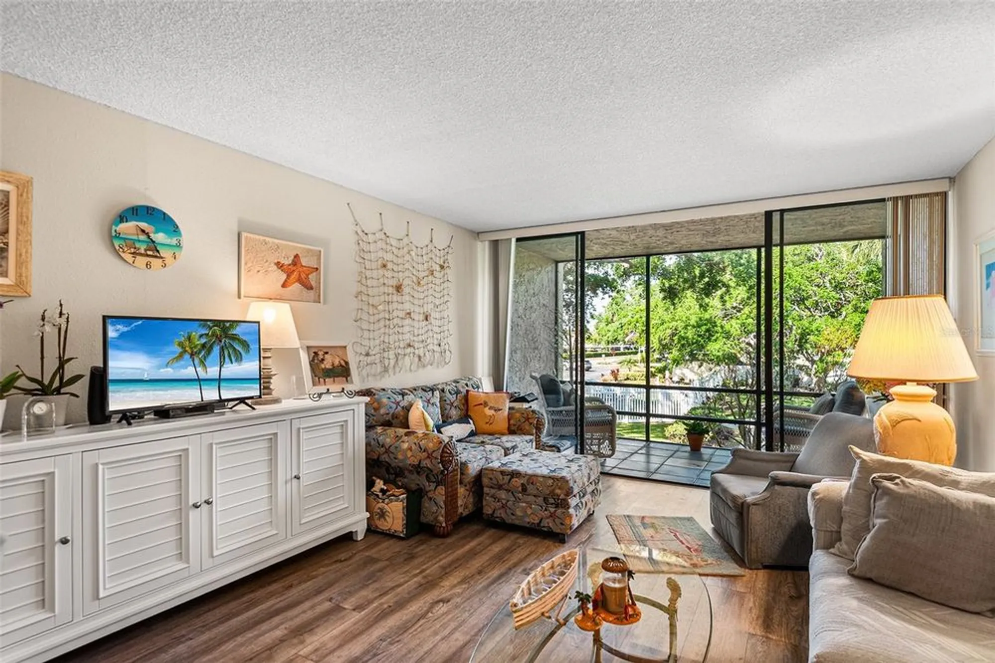 Property Slideshow image 15 of 37 | 14130 rosemary ln 1202, Largo, FL, 33774