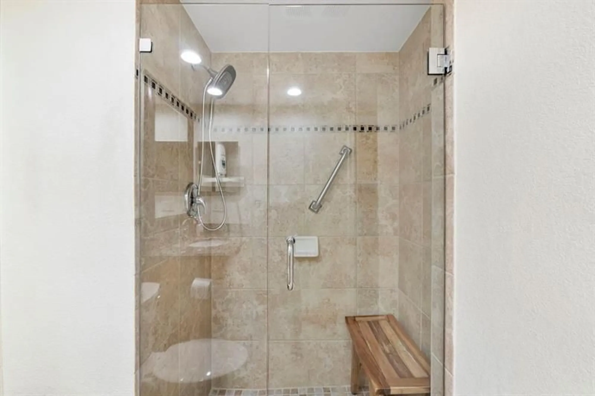 Property Slideshow image 28 of 38 | 21452 juego cir apt 31a, Boca Raton, FL, 33433